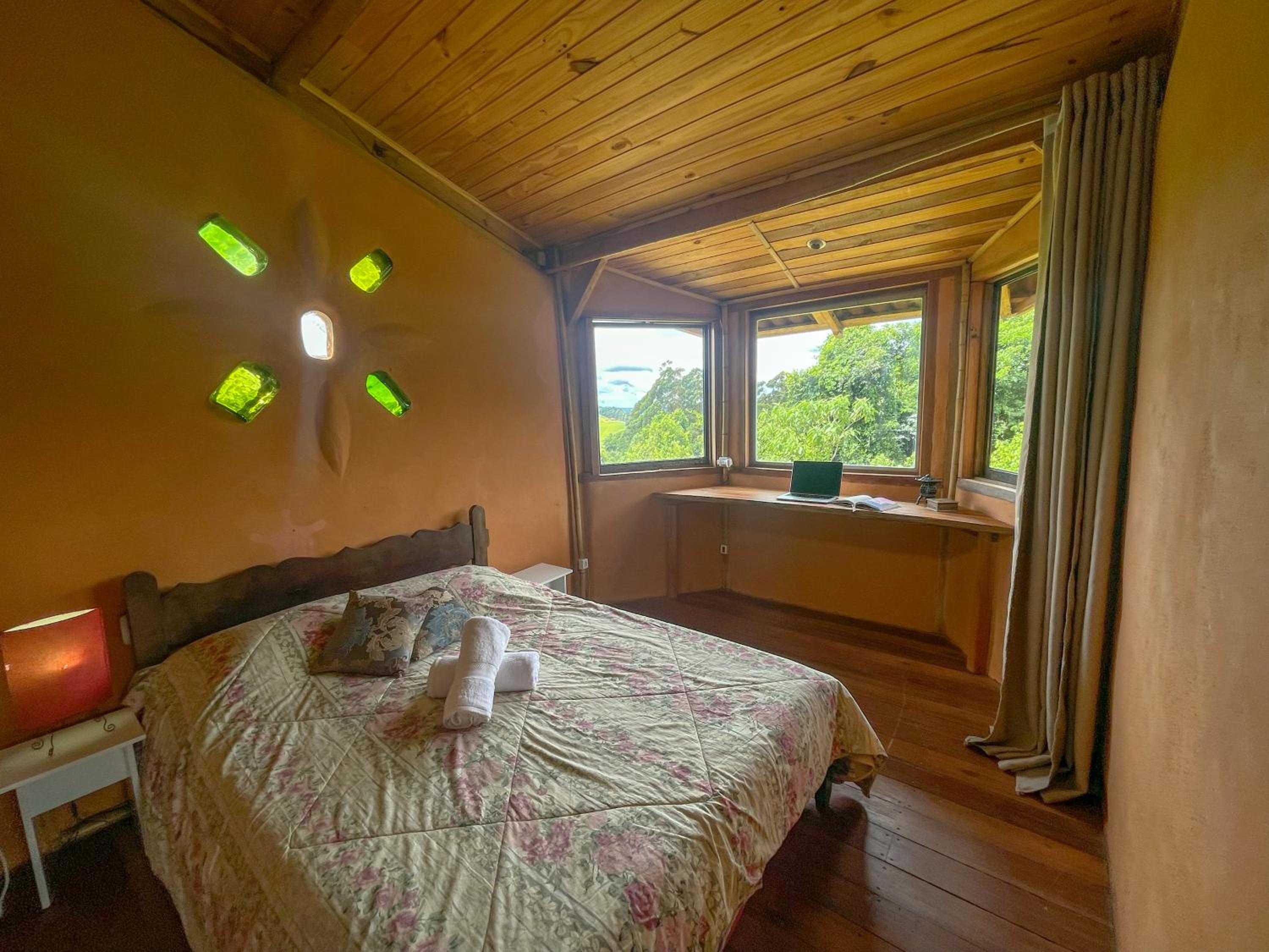 One-Bedroom House photo 1