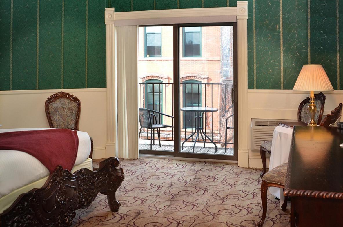 Waterstreet Suite - Photo 1