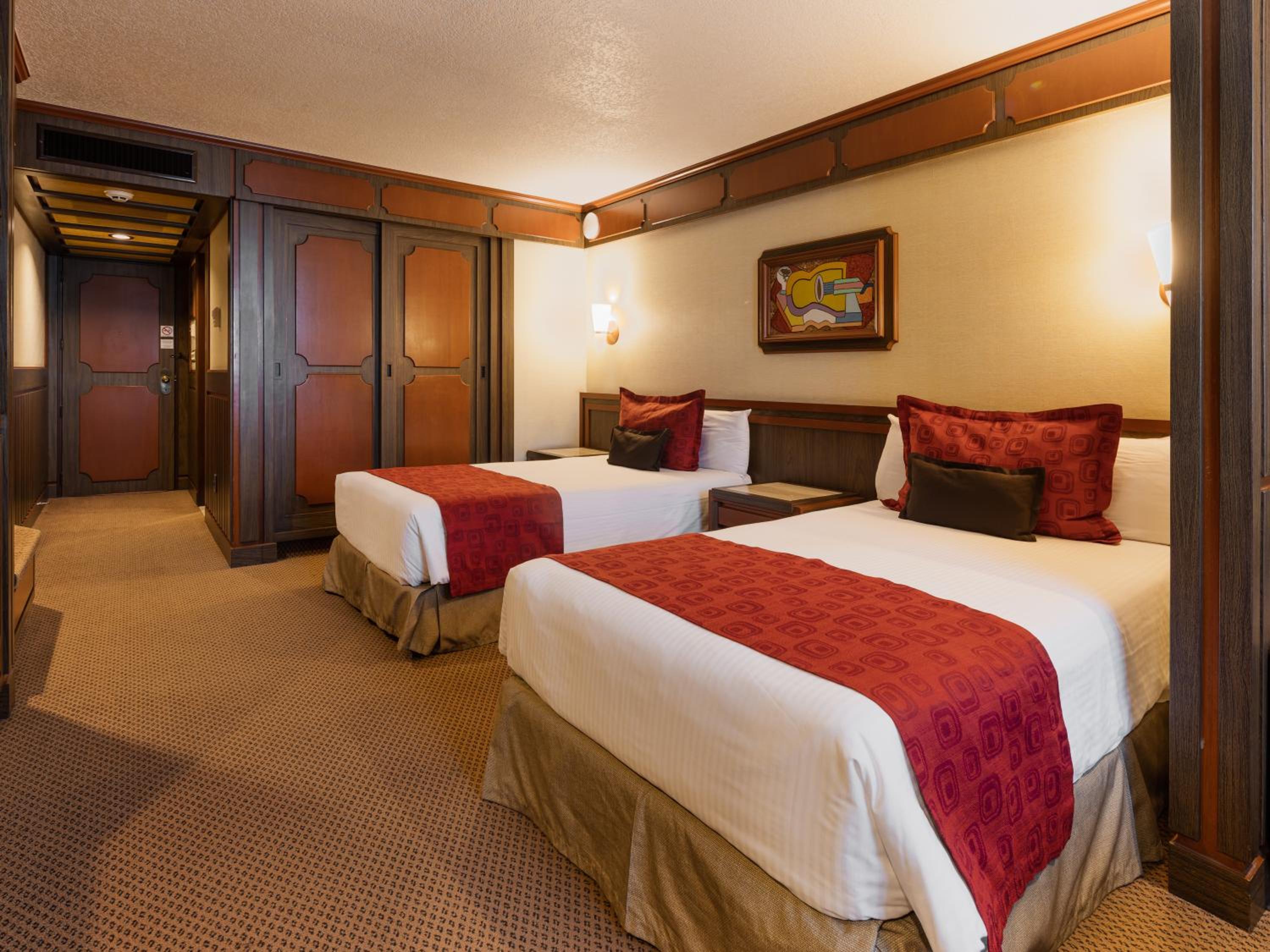 Double Room with Two Double Beds - Non-Smoking photo 1