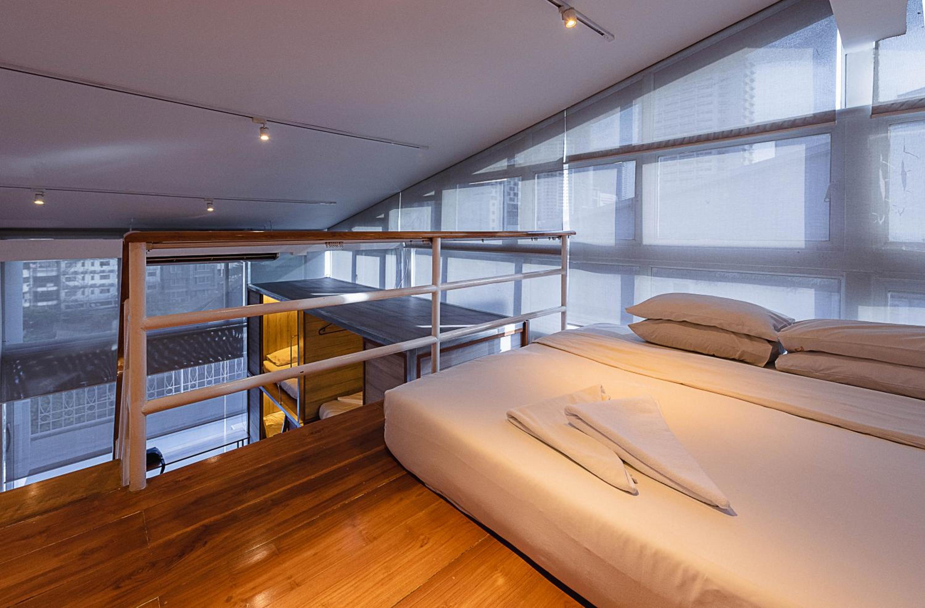 Family Suite with Balcony photo 2