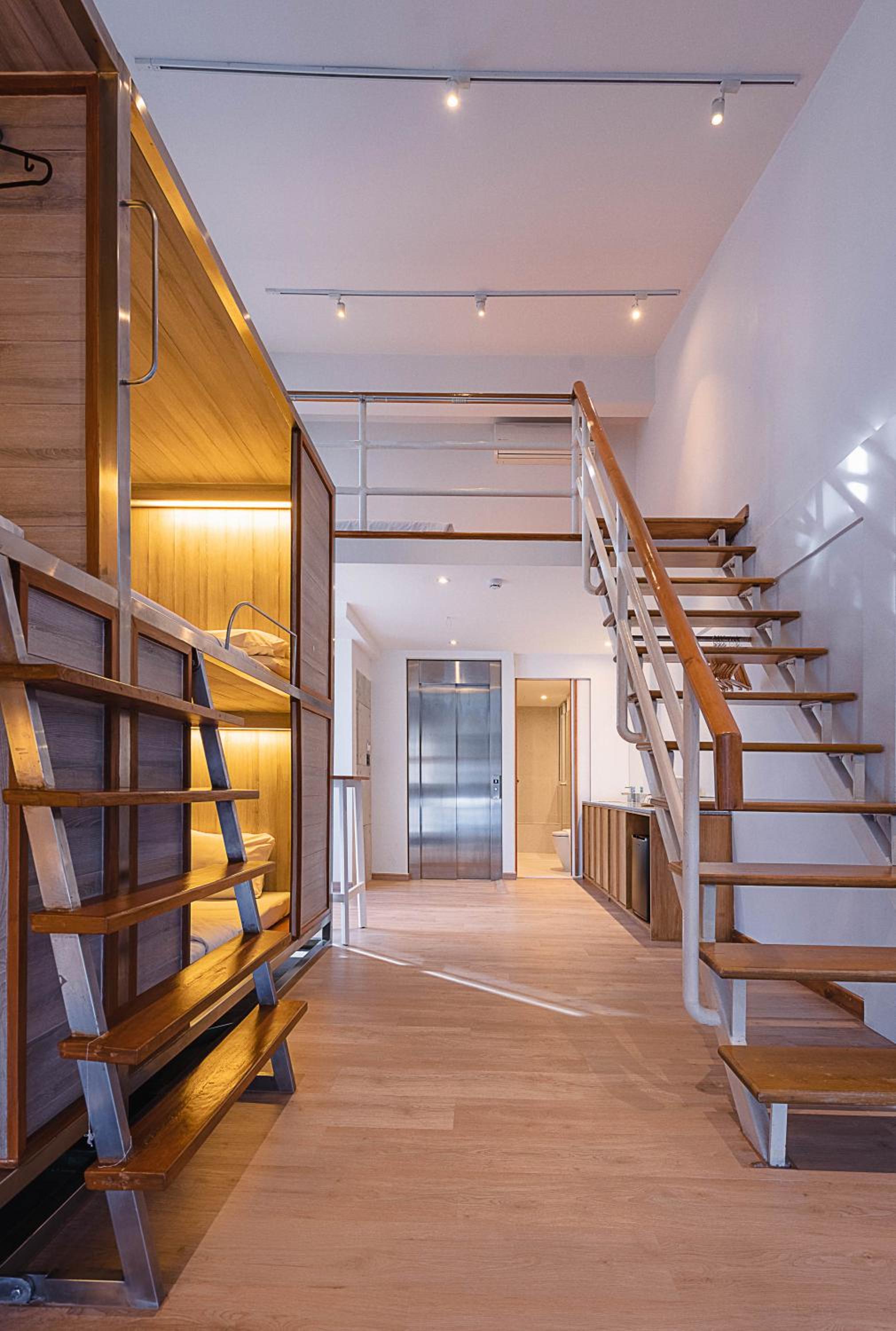 Family Suite with Balcony photo 2