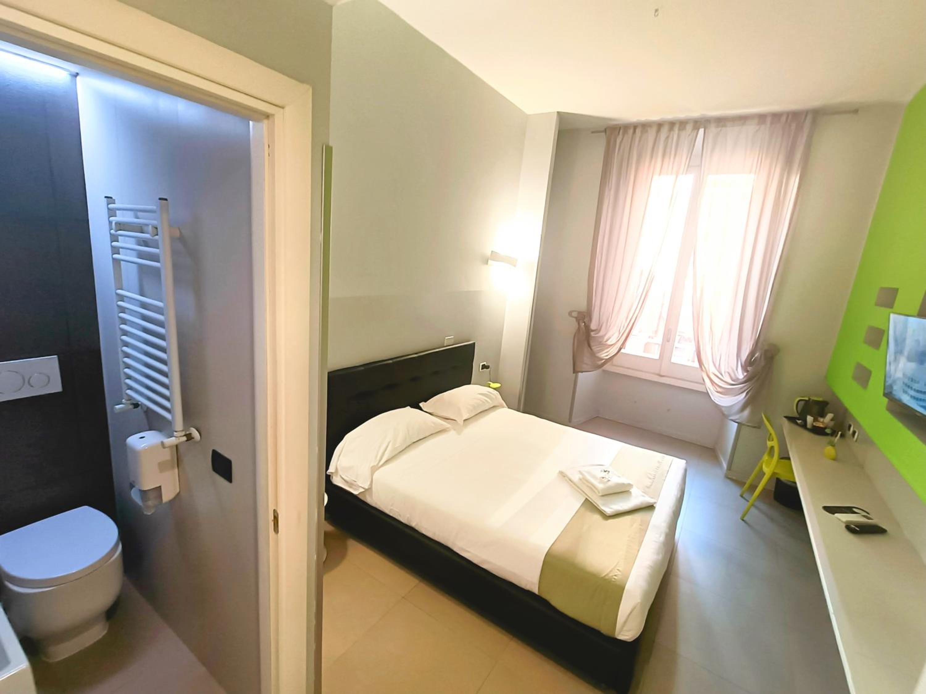 Economy Double Room