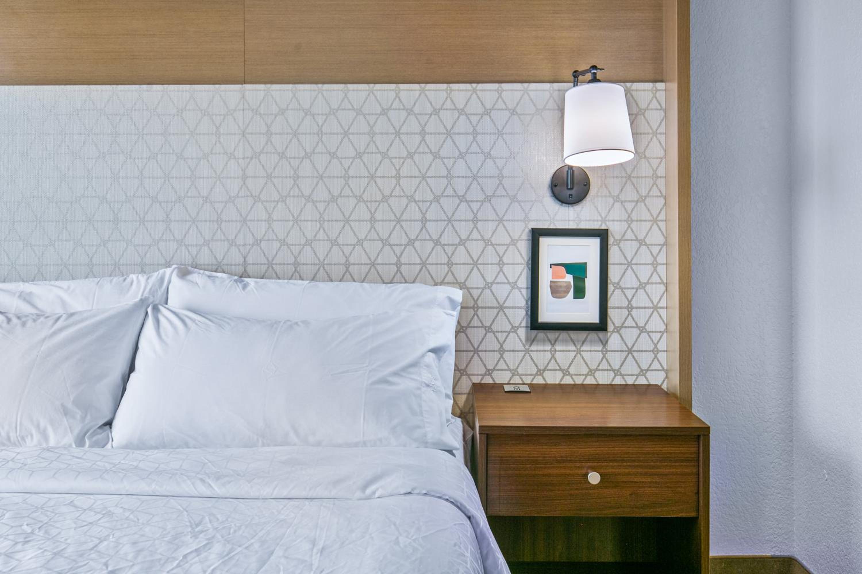 Standard Room - Photo 7