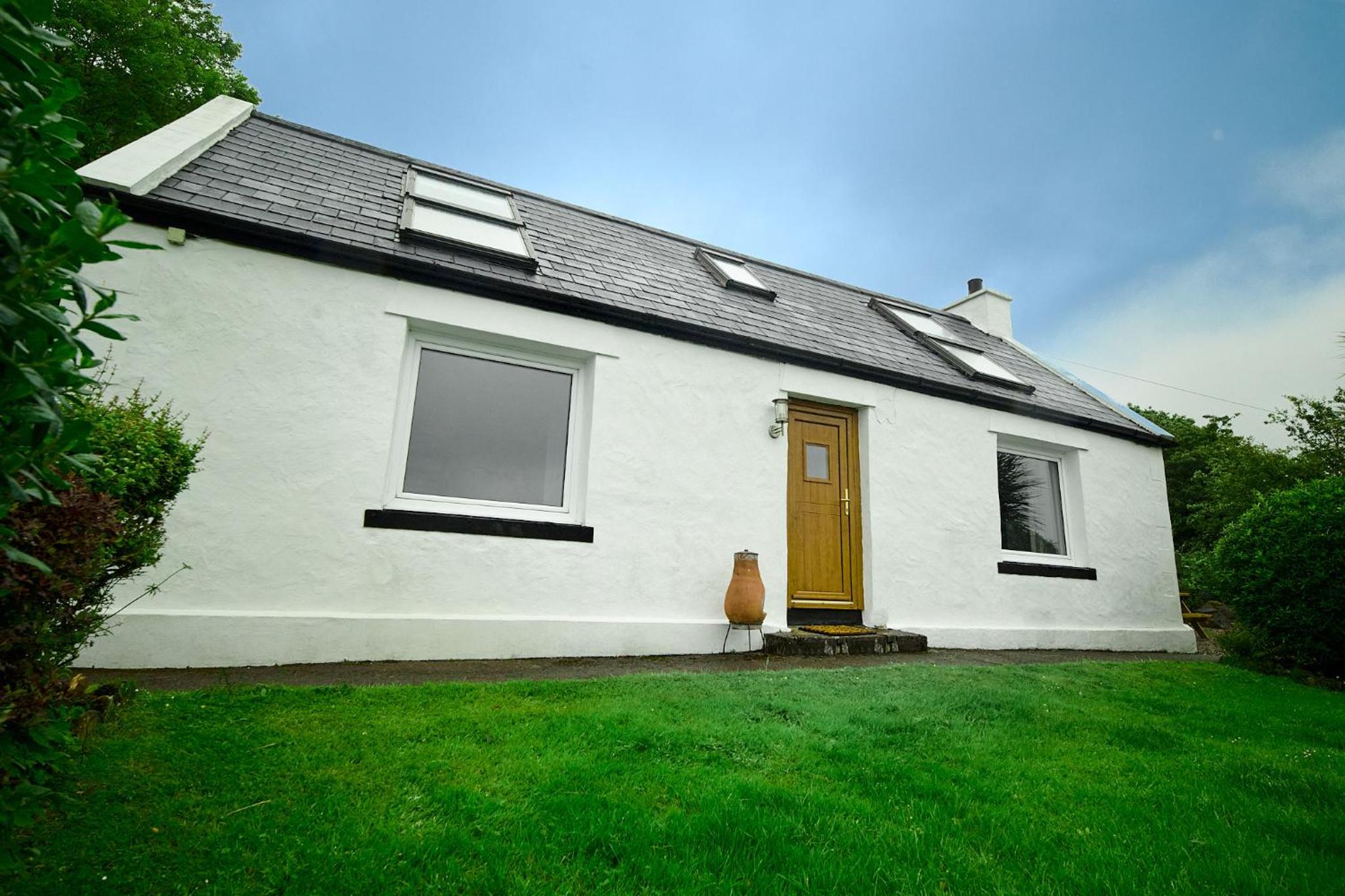 Two-Bedroom House photo 2