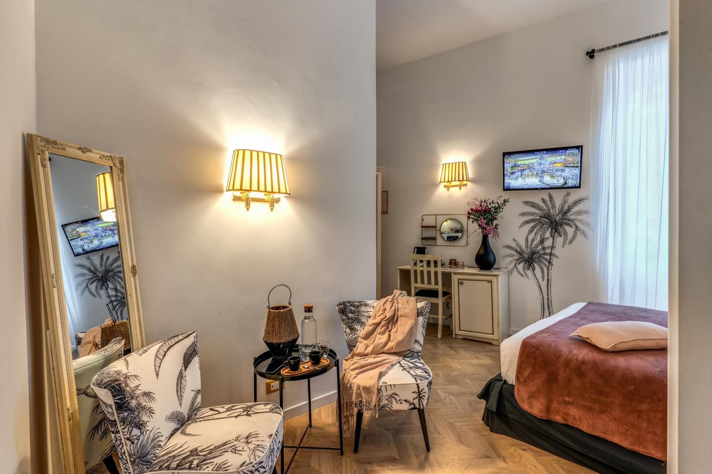 Standard King Room