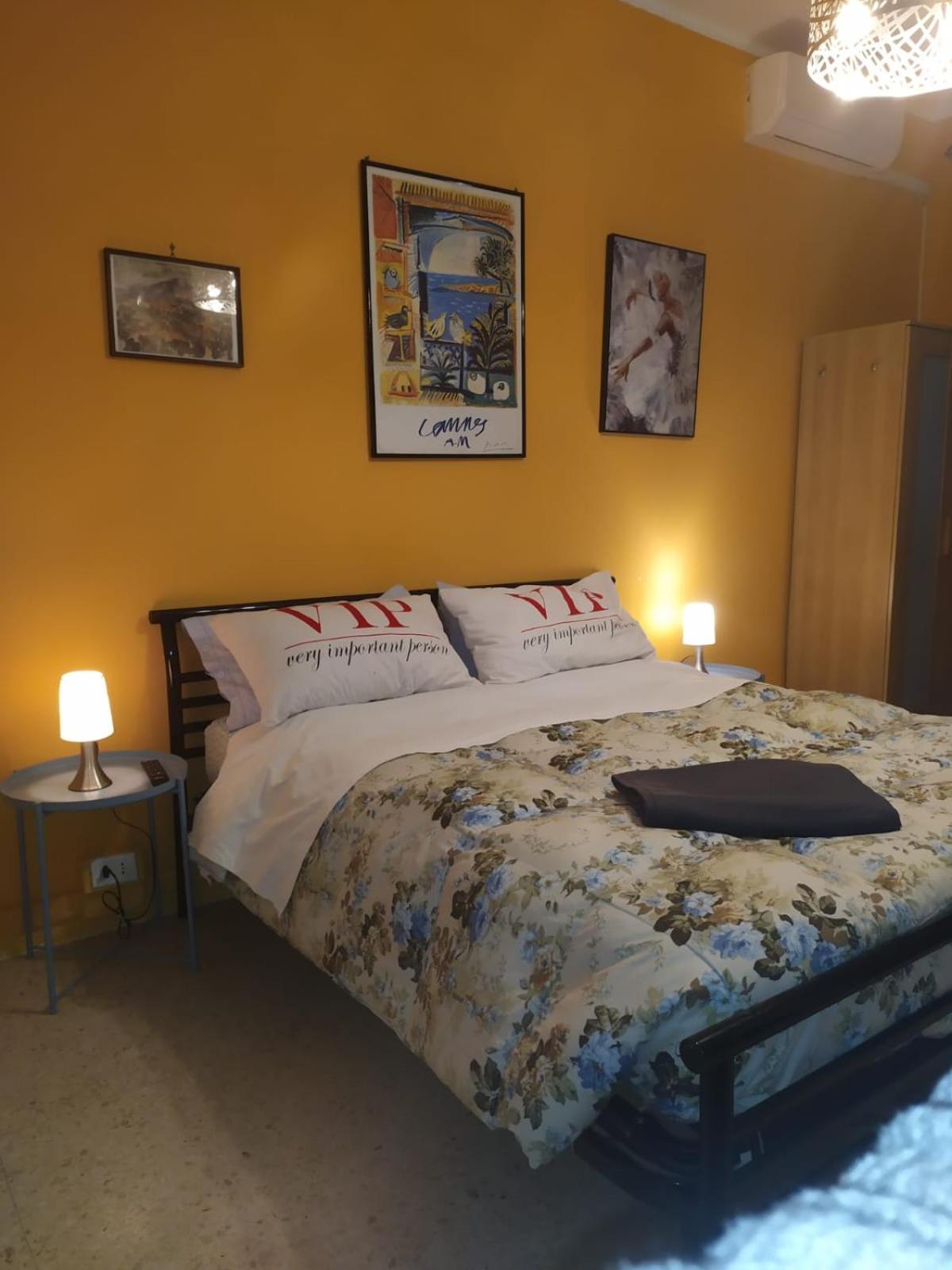Large Double or Twin Room