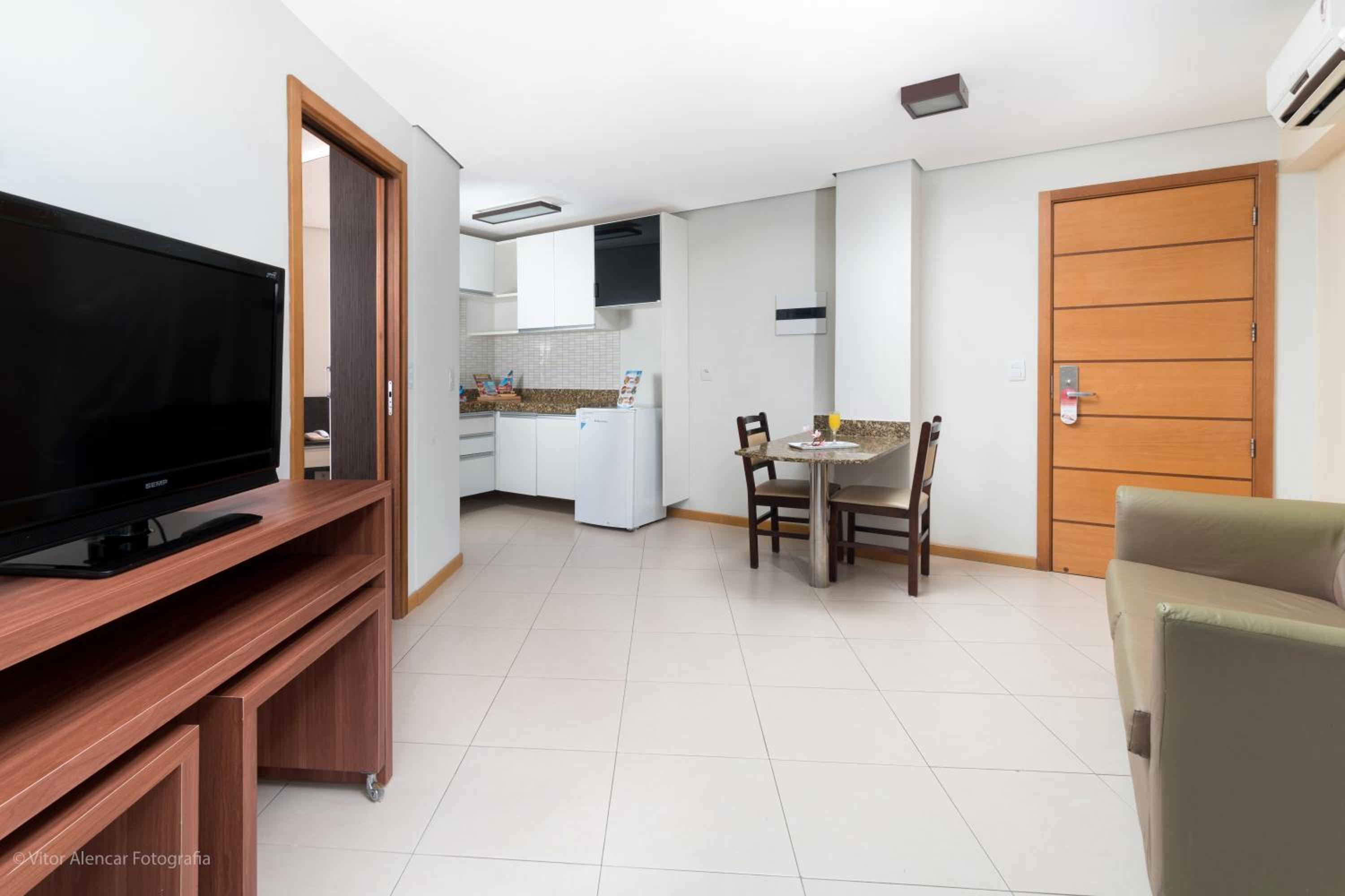 Standard Suite - Photo 4