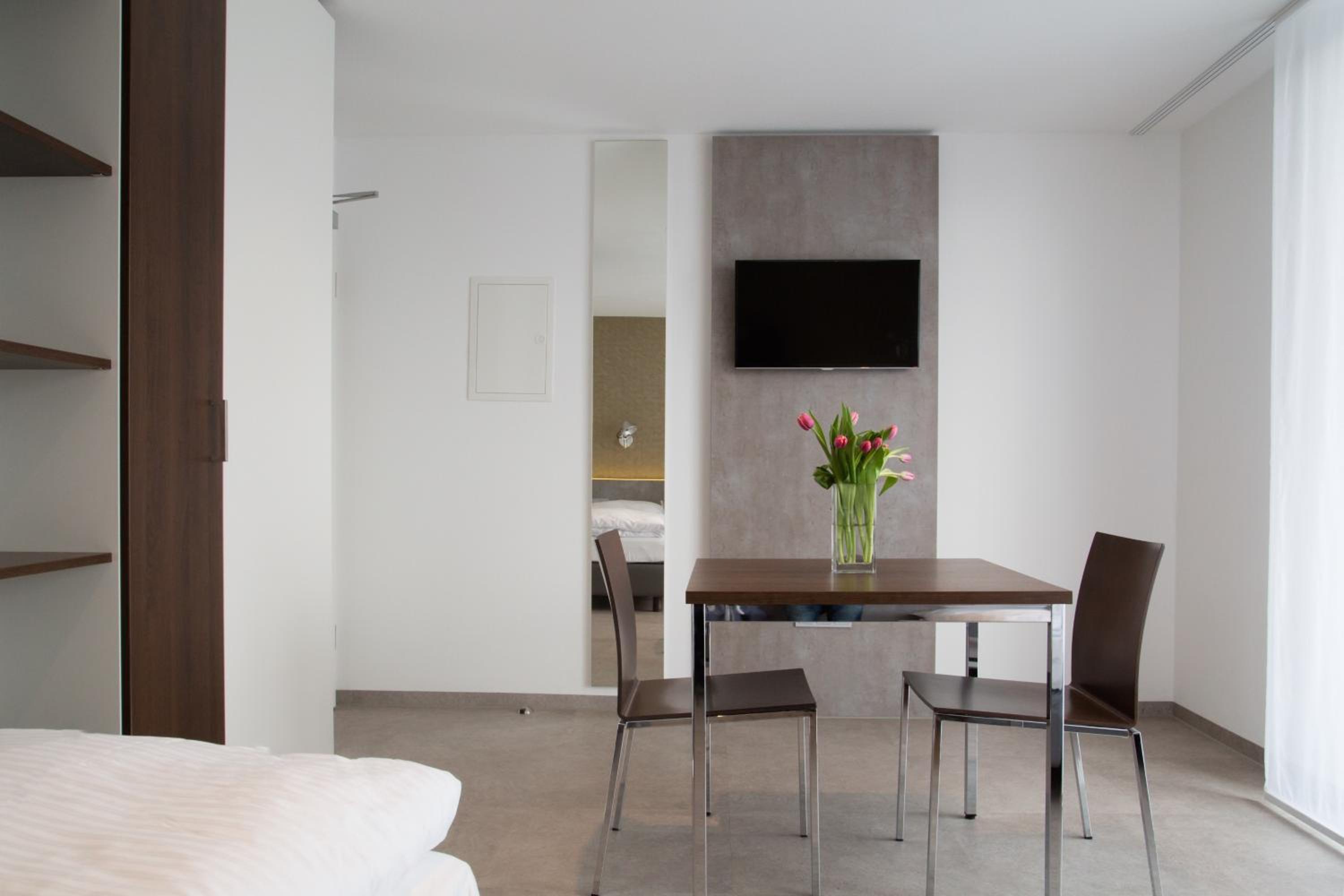 Apartment (1 Adult) photo 2