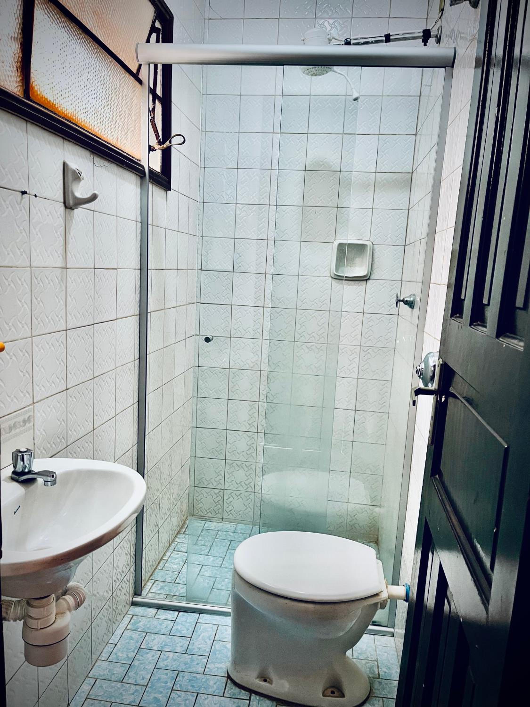 Suite with Balcony - Photo 7