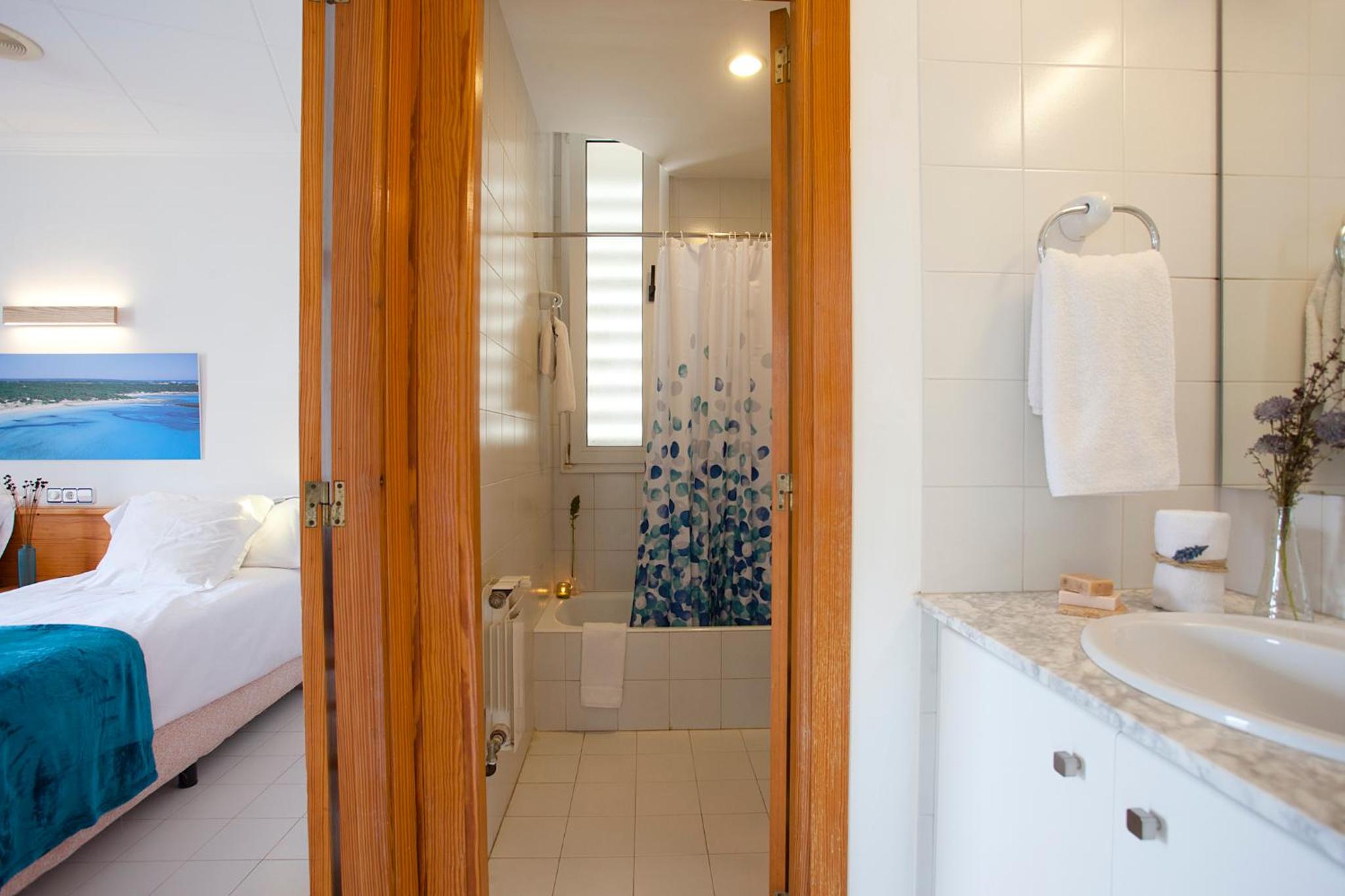 Superior One-Bedroom Apartment with Balcony photo 2