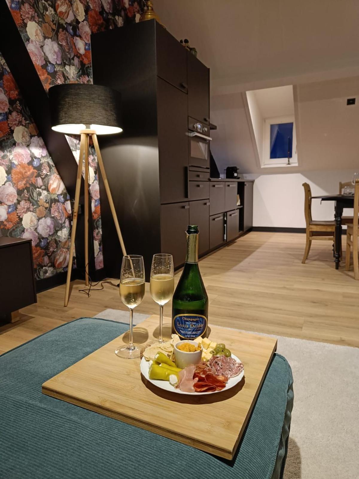 Apartment - Photo 11