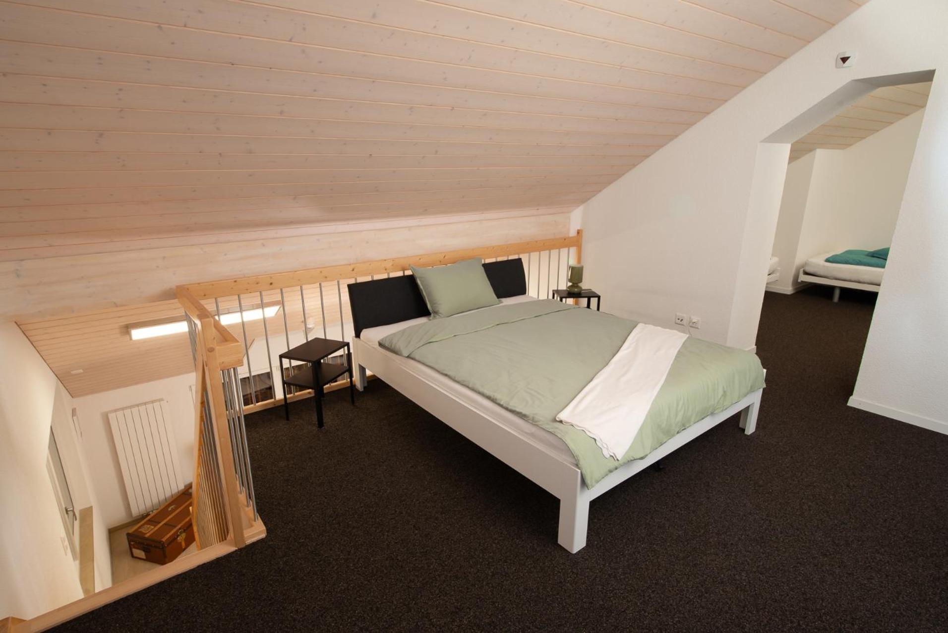 Apartment - Split Level photo 3
