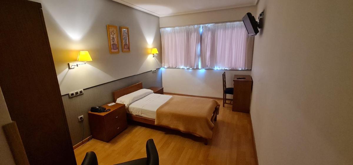 Single Room photo 3