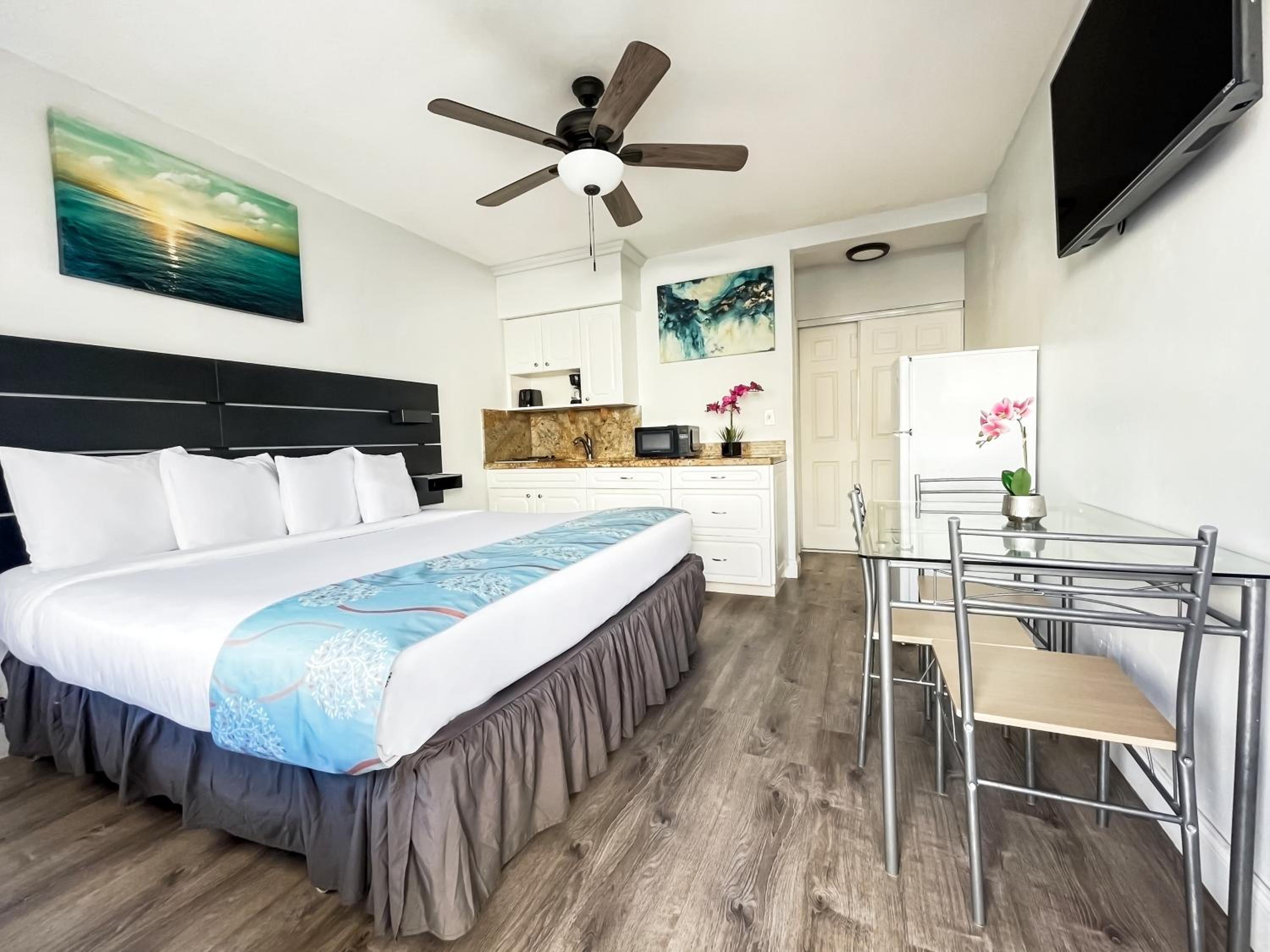 Superior King Room photo 1