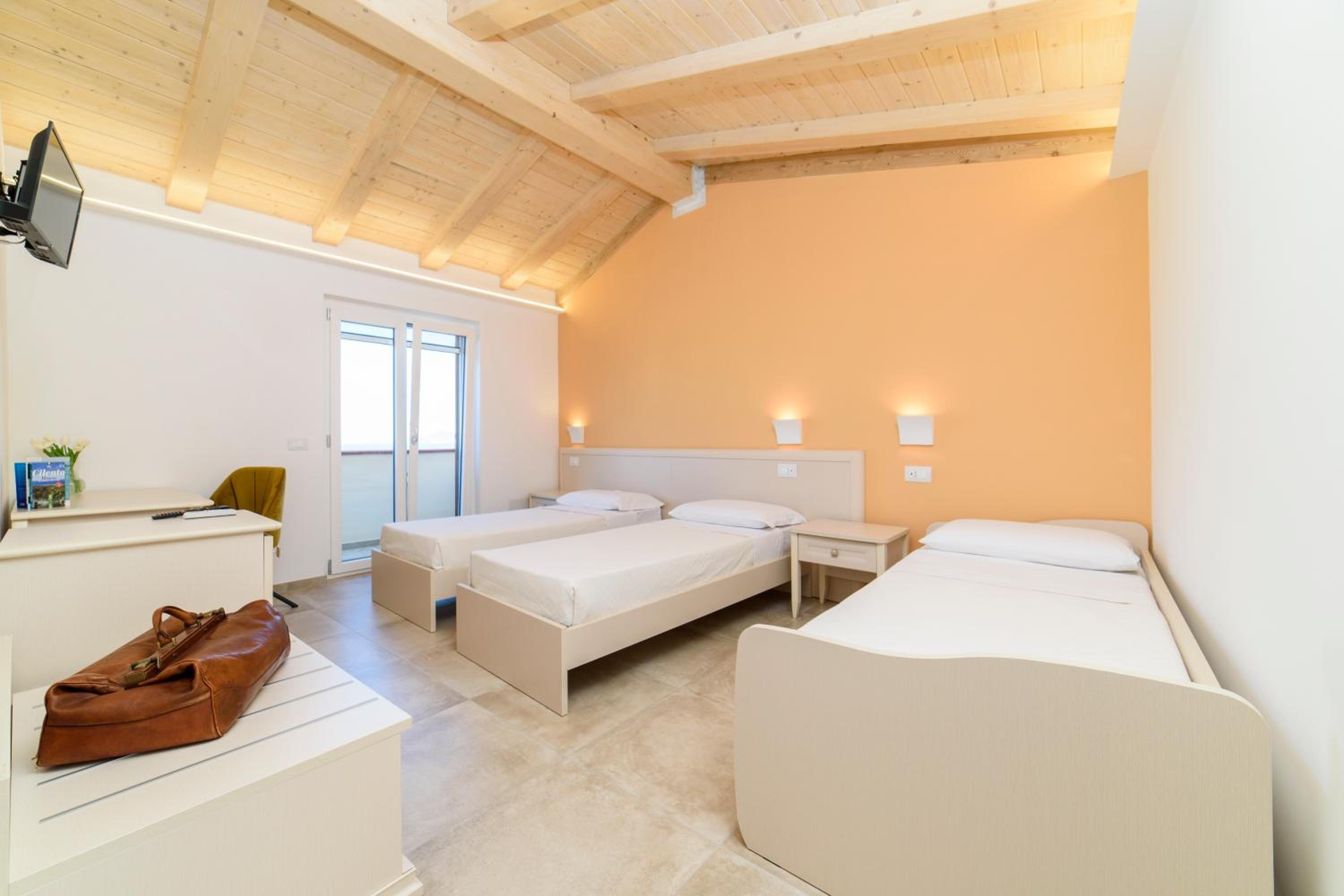 Triple Room with Sea View photo 1