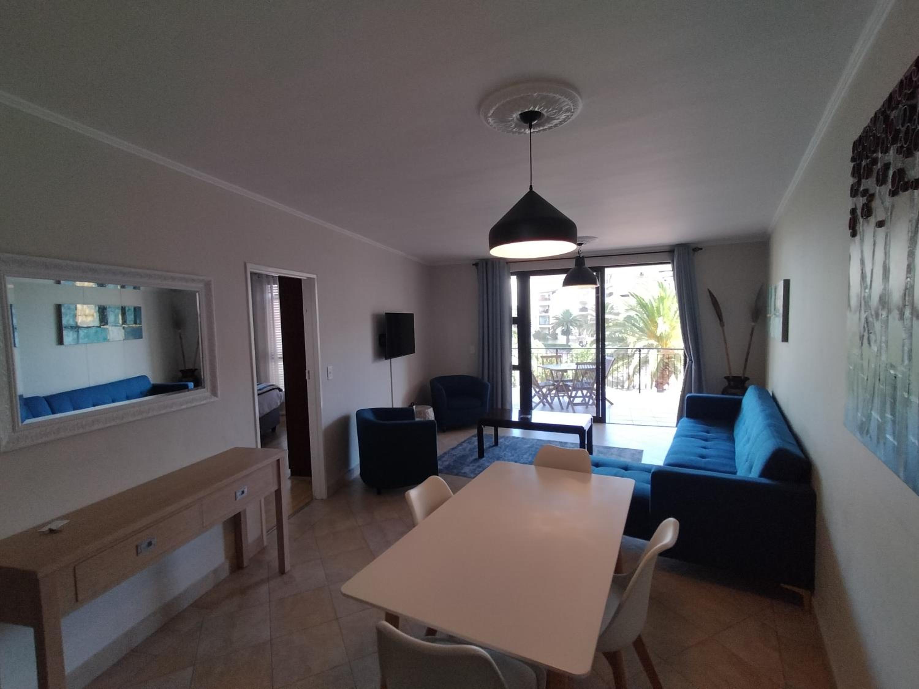 One-Bedroom Apartment - Photo 4