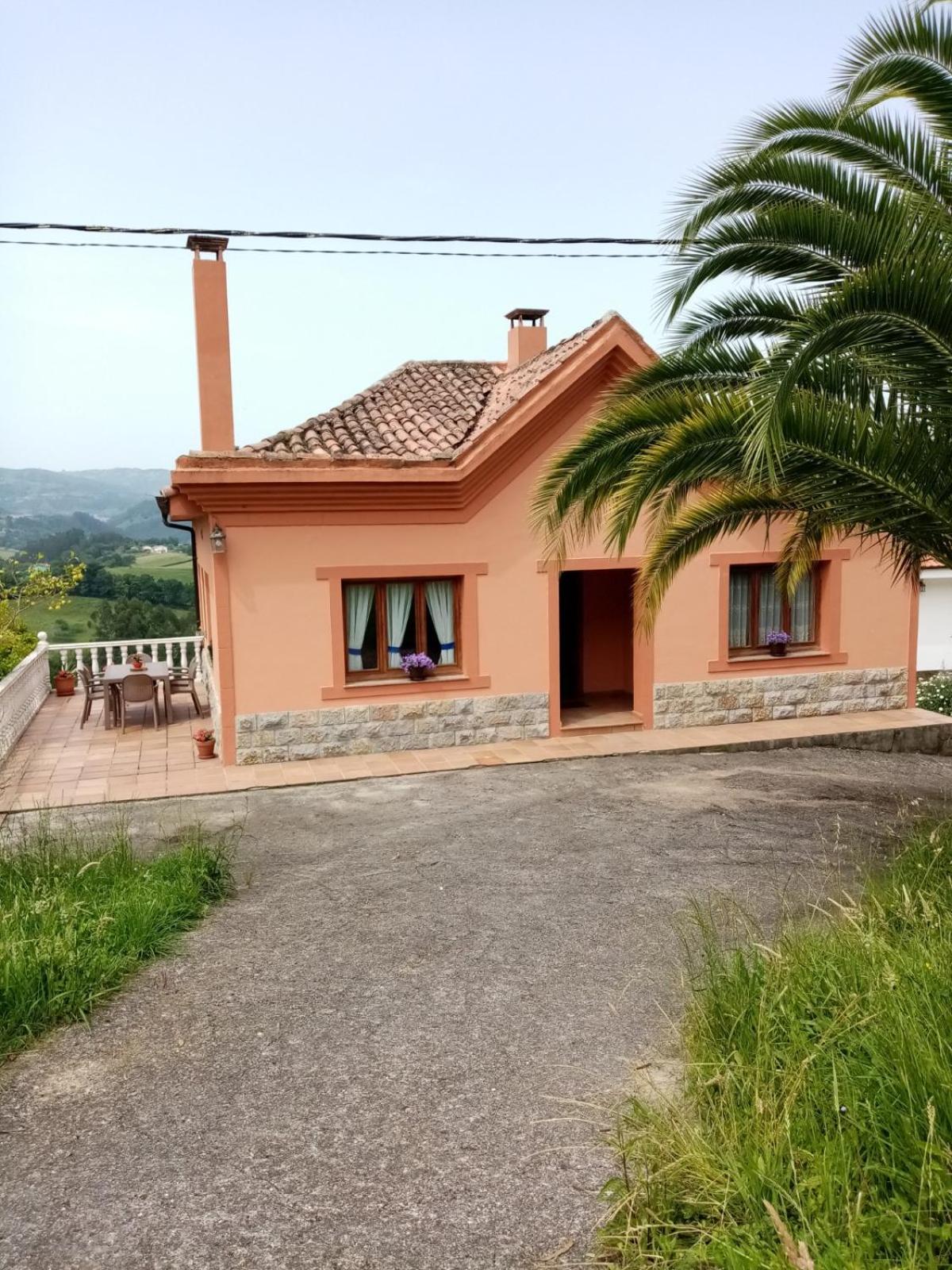 Two-Bedroom House photo 2