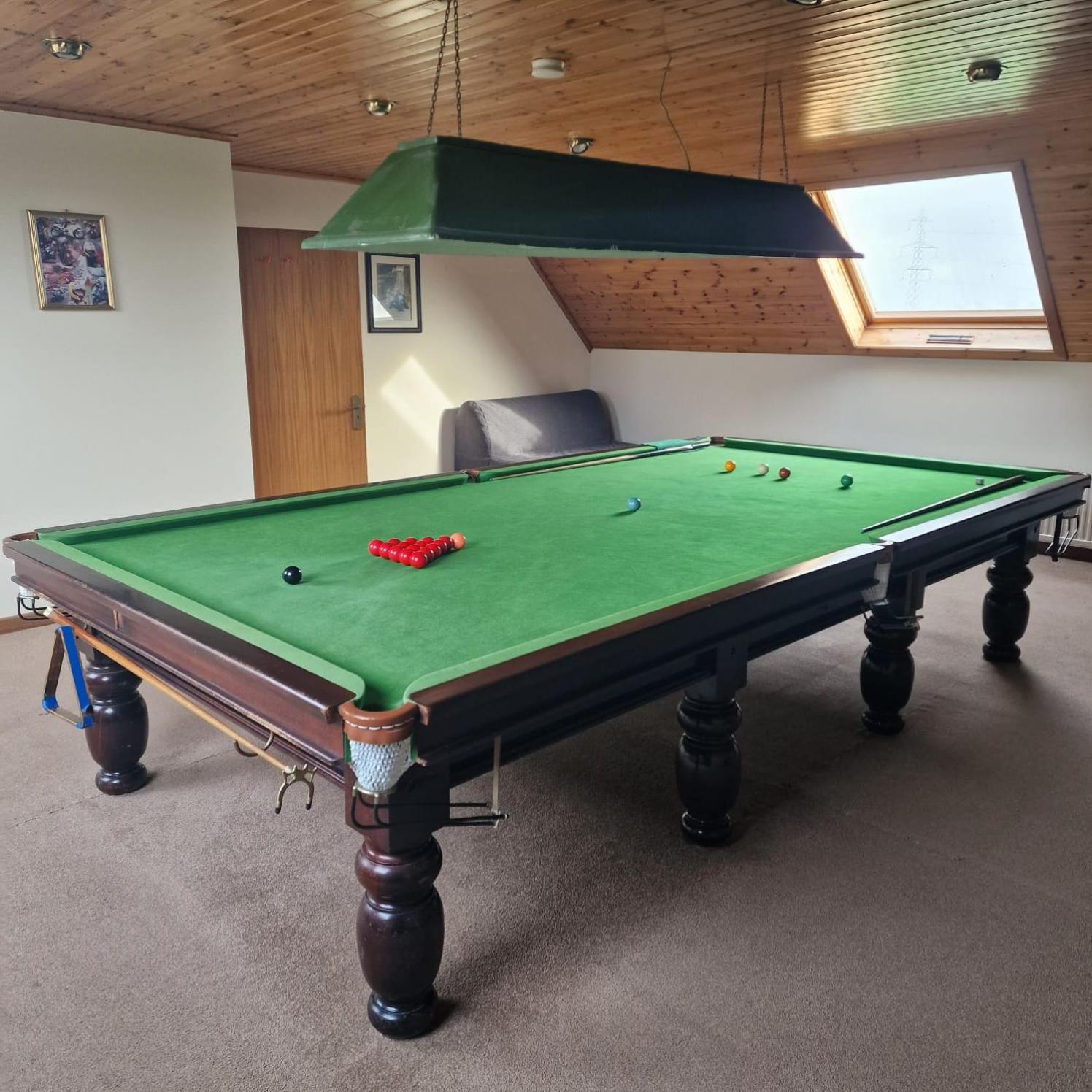 Three-Bedroom House photo 2