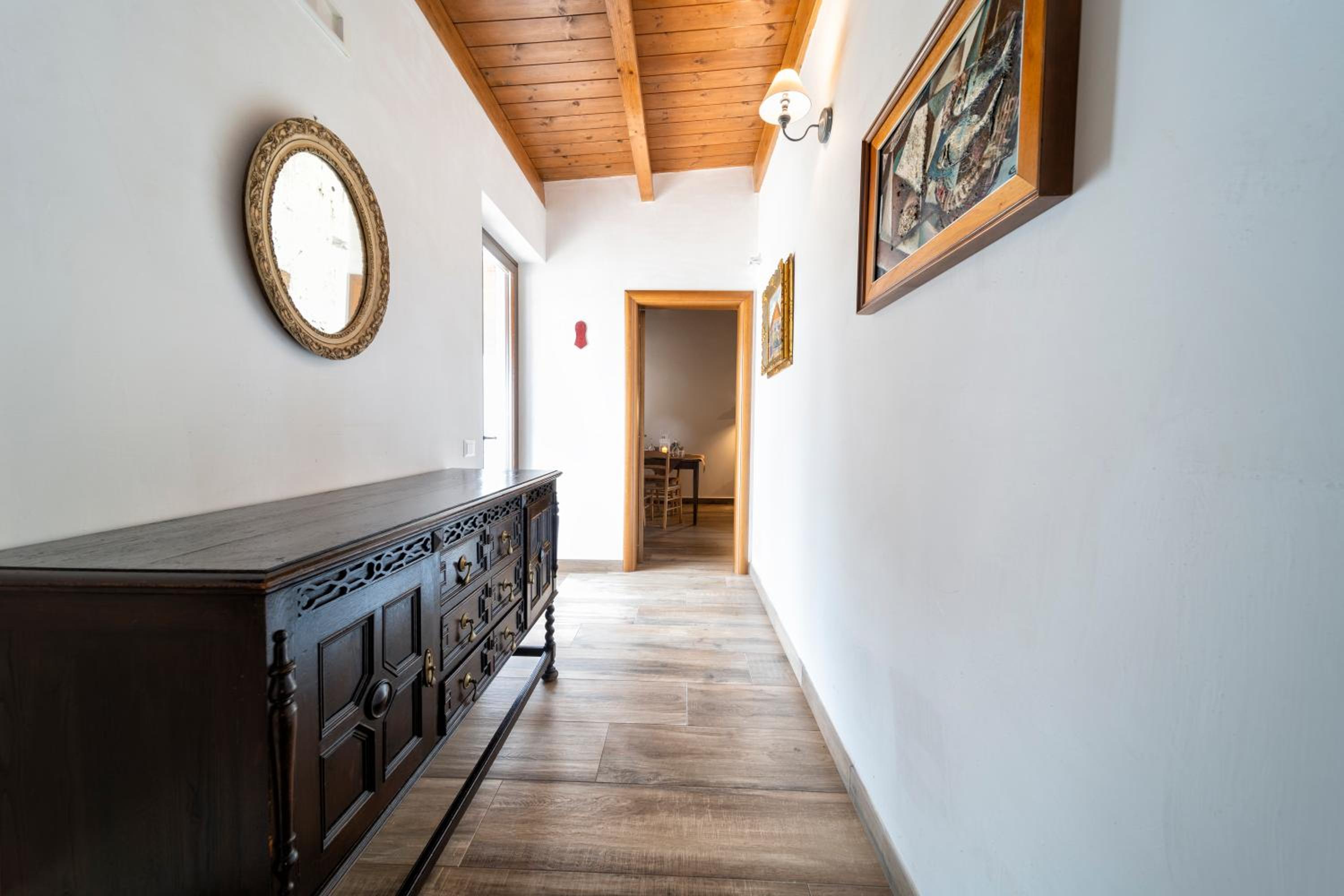 Standard Triple Room - Photo 1