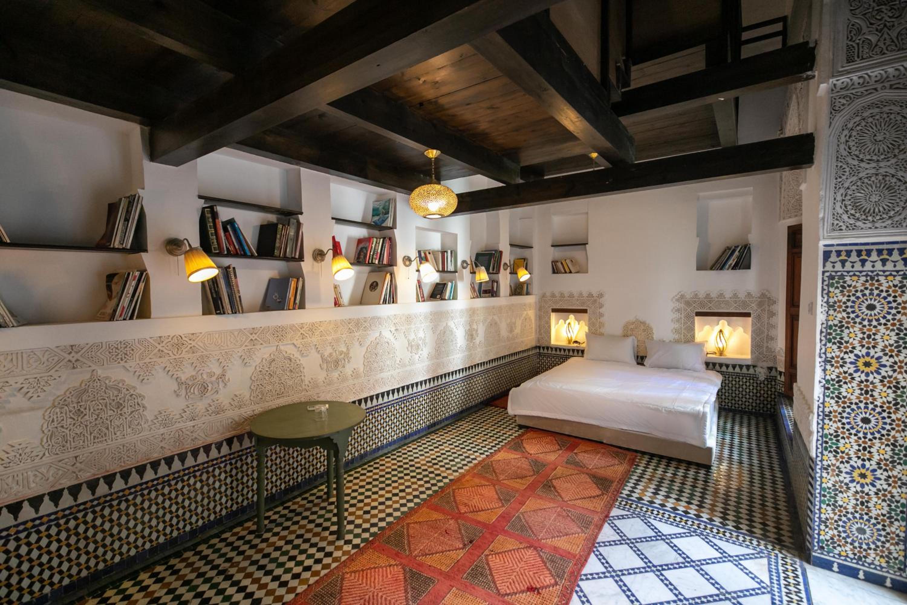 Deluxe Family Suite - Photo 1