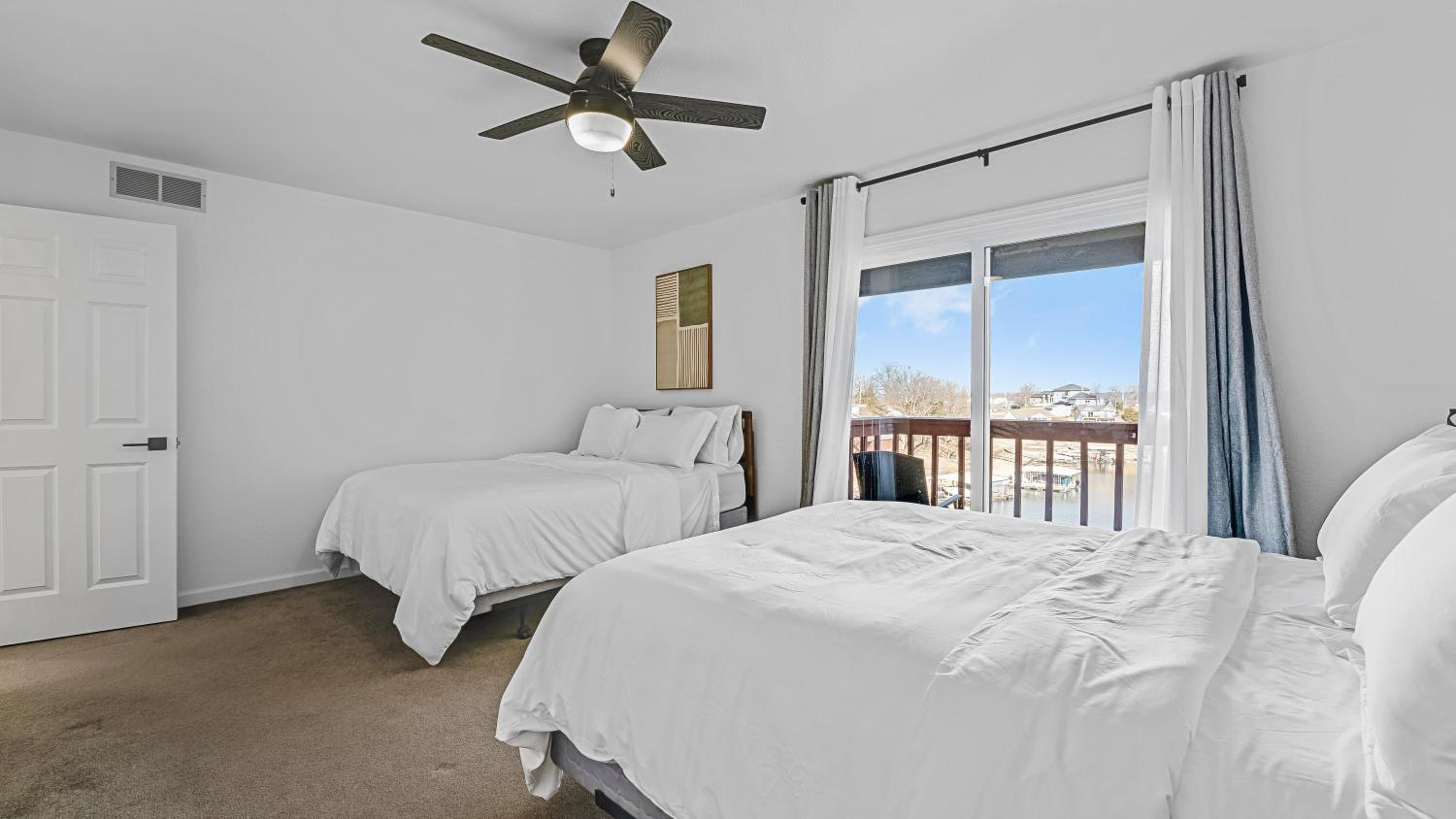 Three-Bedroom House photo 1