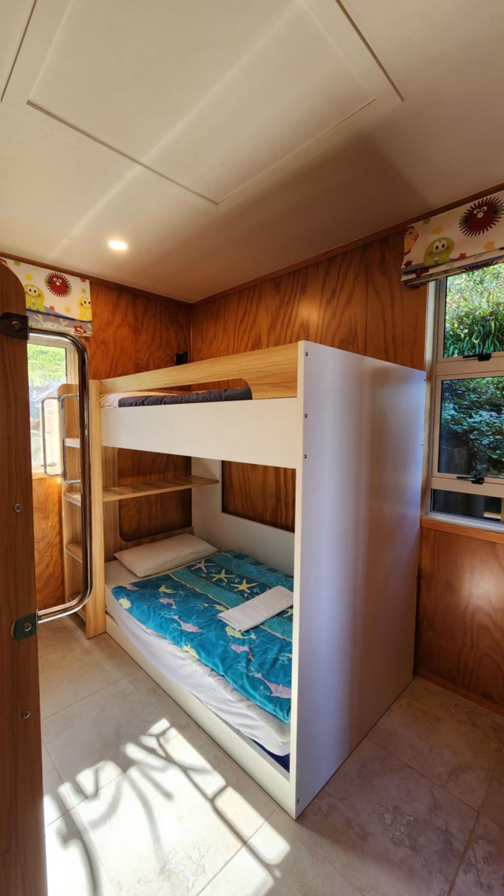 Three-Bedroom House photo 3