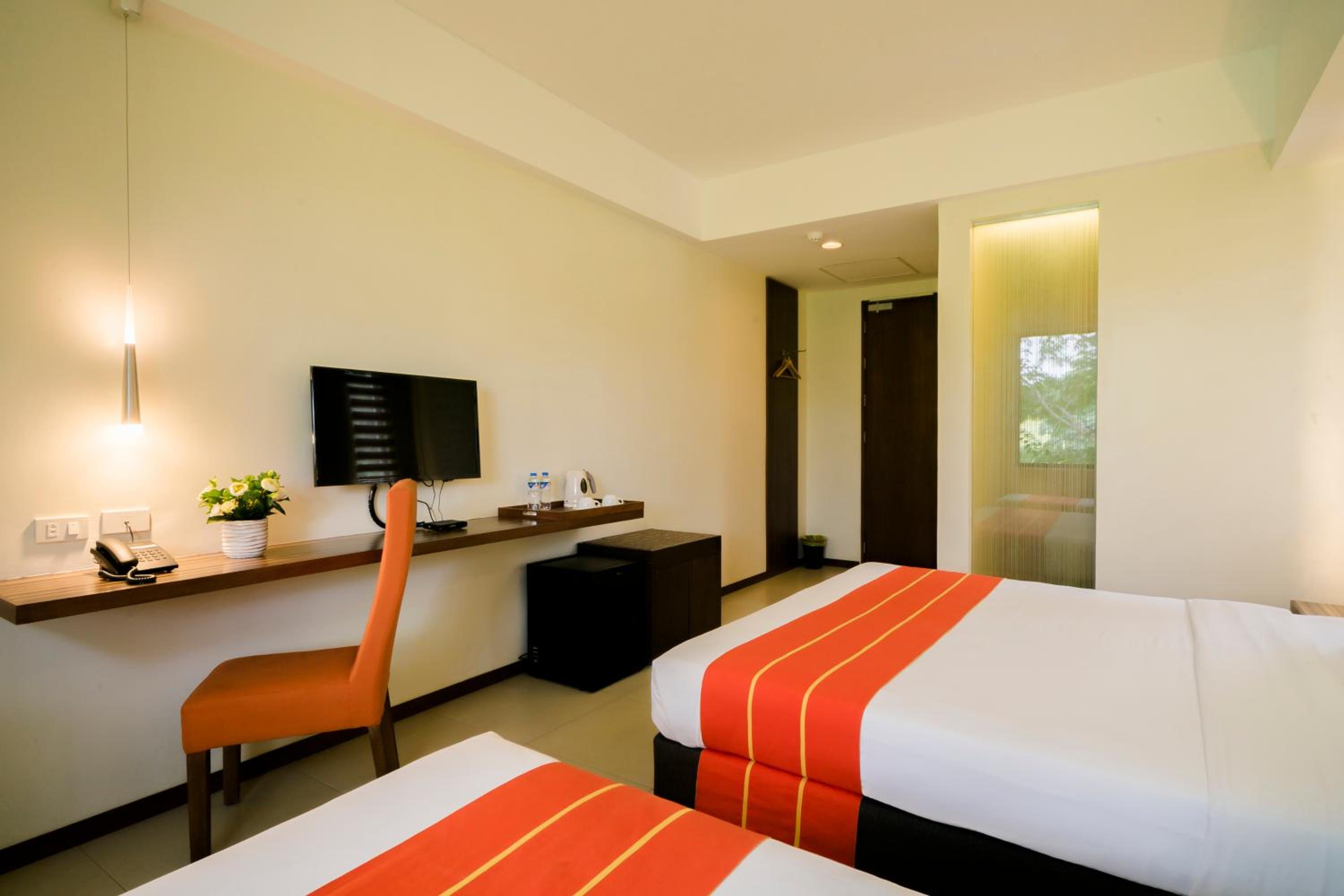 Deluxe Double or Twin Room photo 2