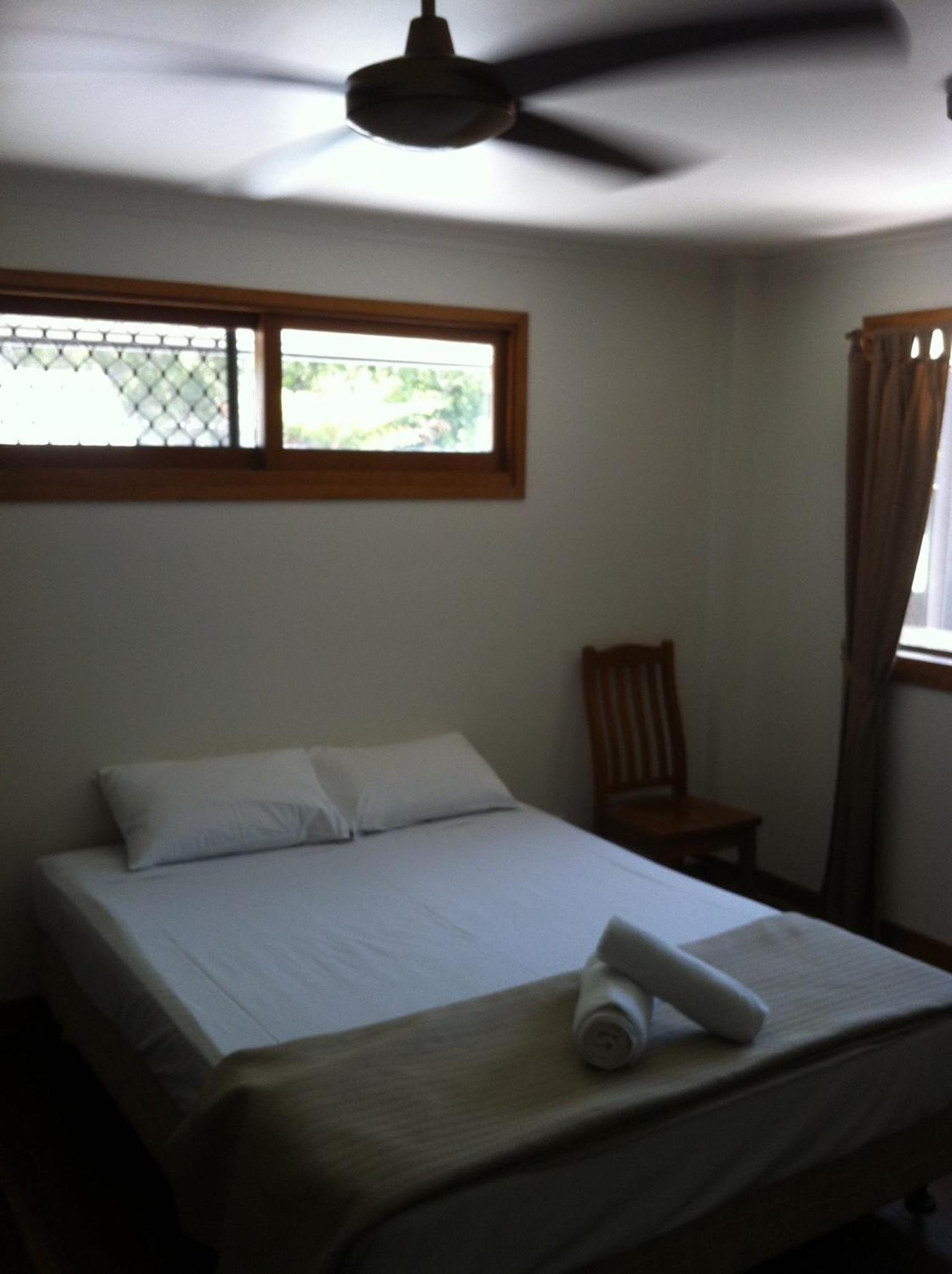 Double or Twin Room with Shared Bathroom photo 1
