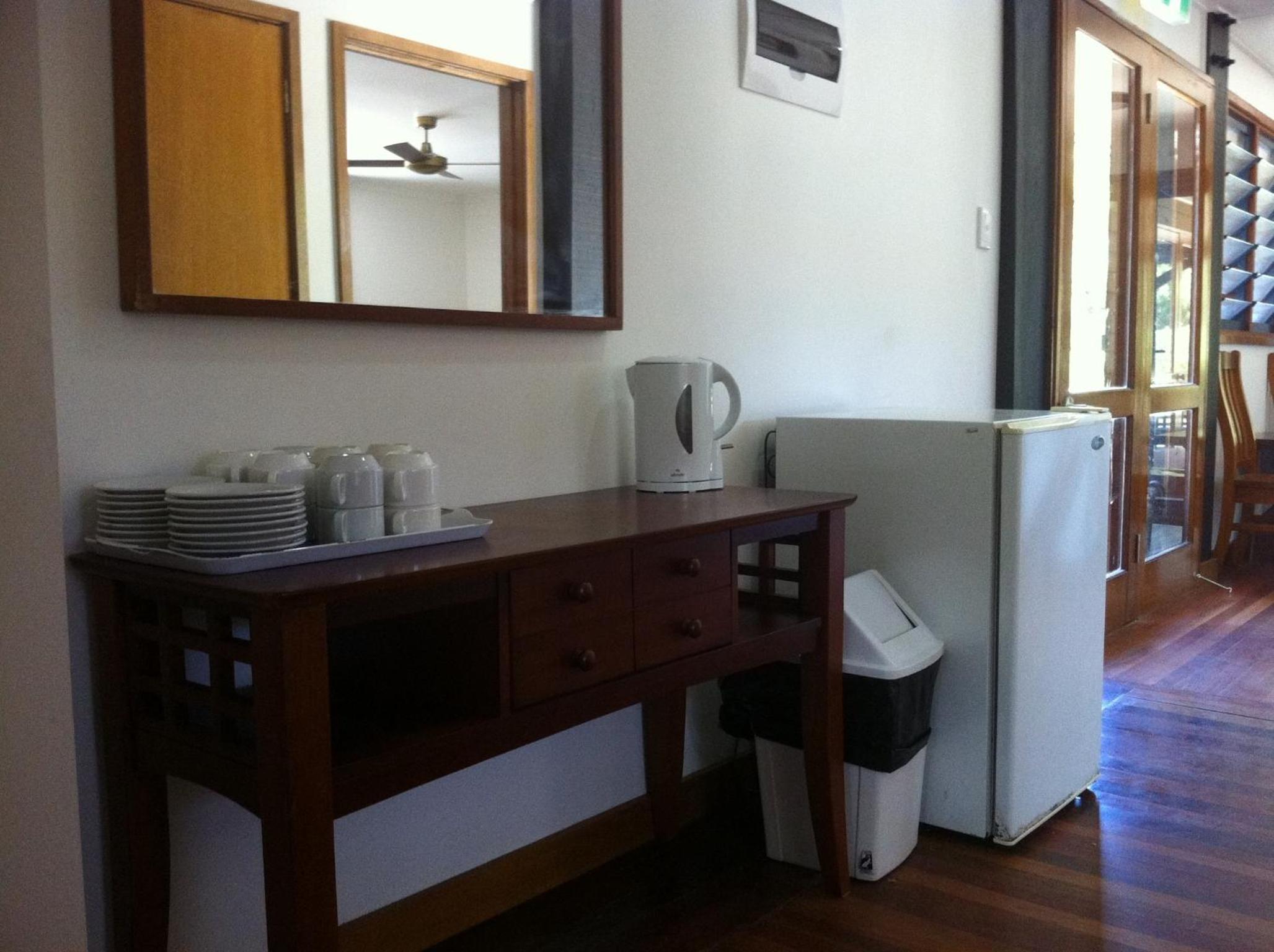 Quadruple Room with Shared Bathroom photo 3
