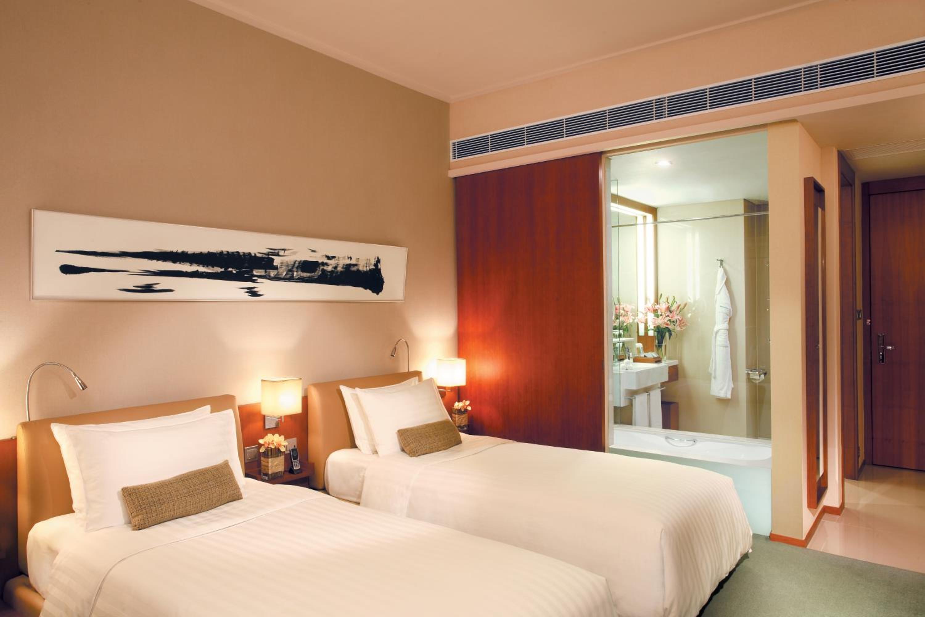 Superior Room with Twin beds photo 2