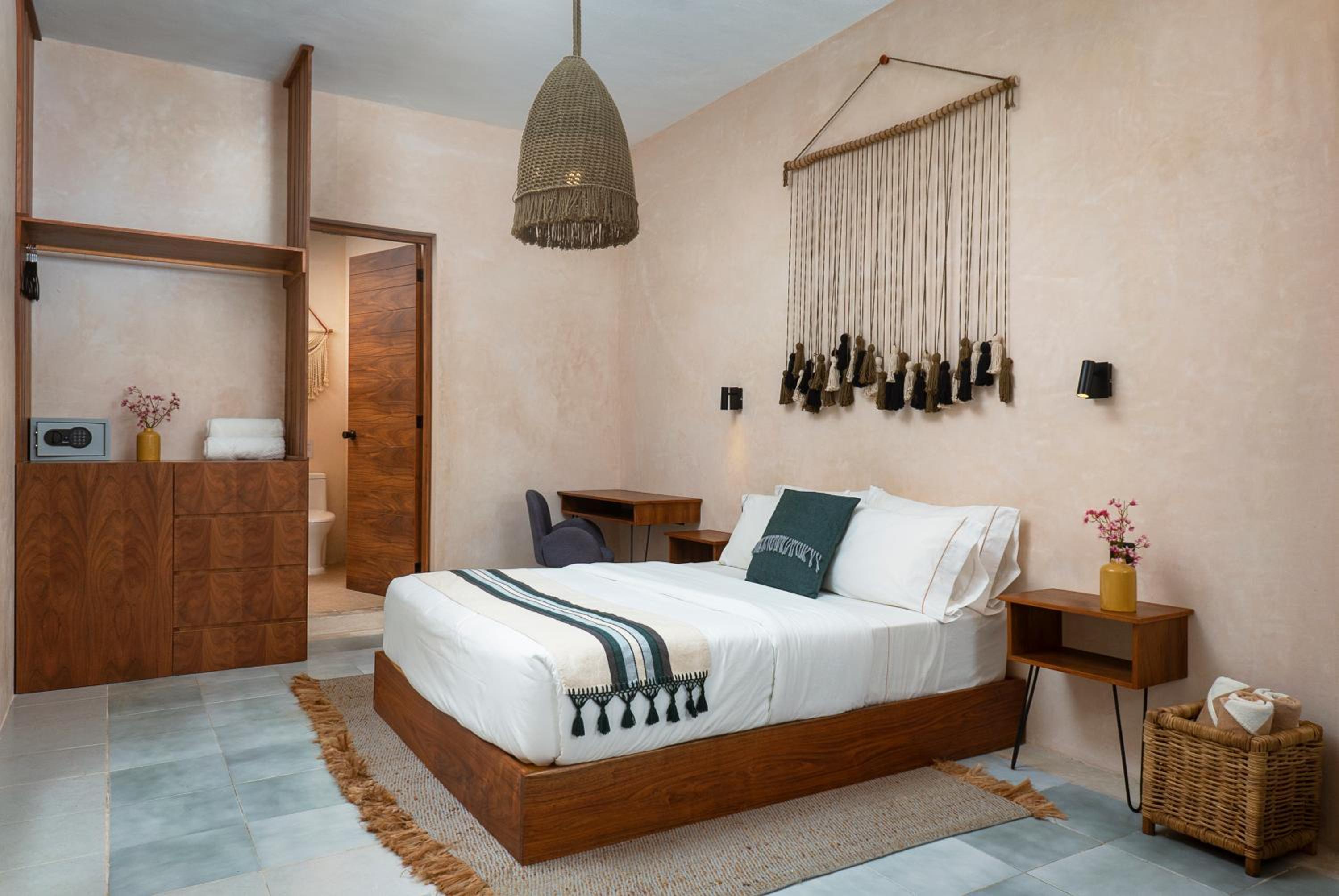 Studio with Sofa Bed