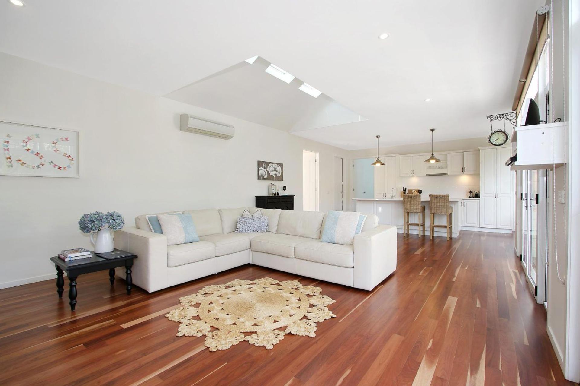 Two-Bedroom House photo 2