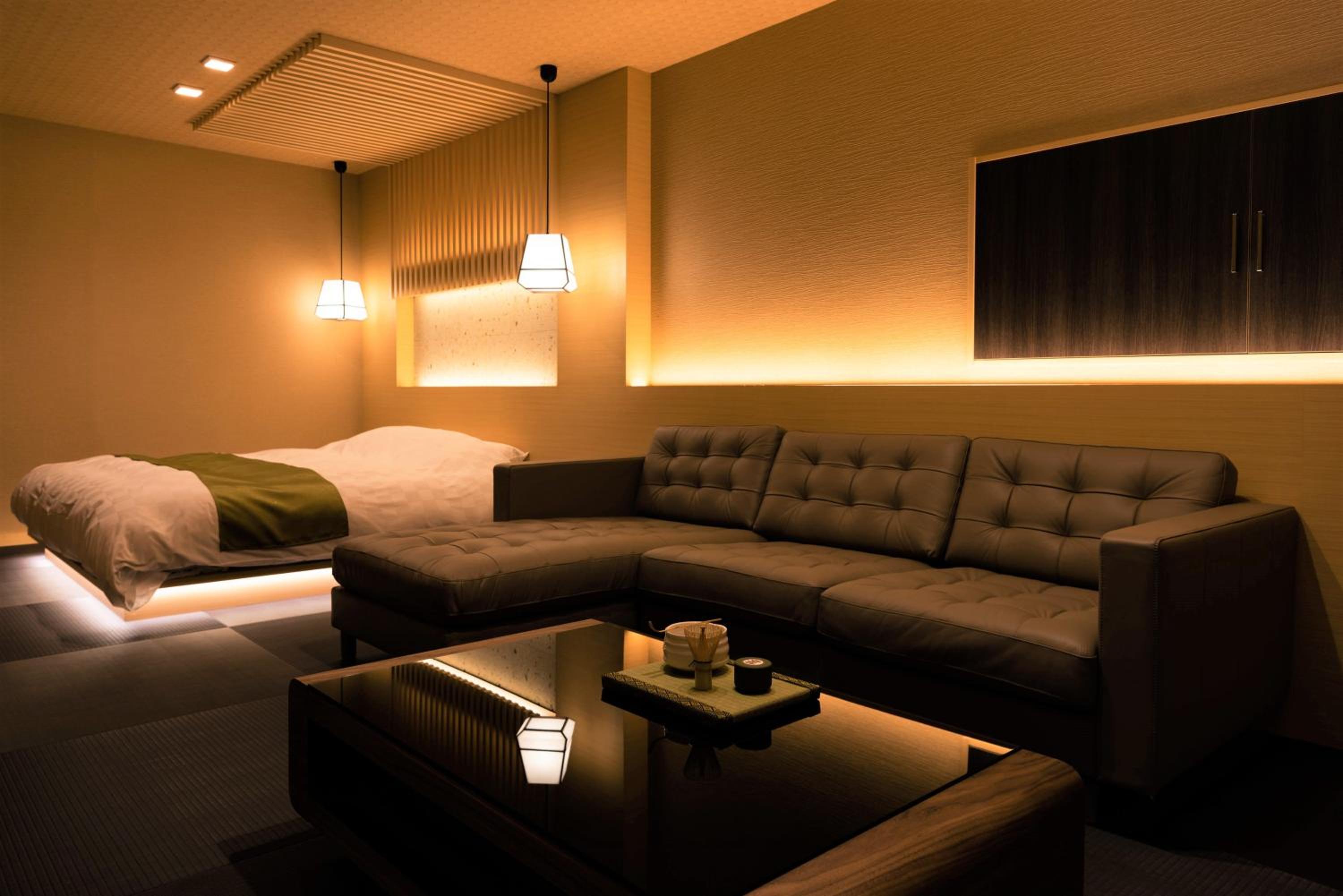 One-Bedroom Suite
