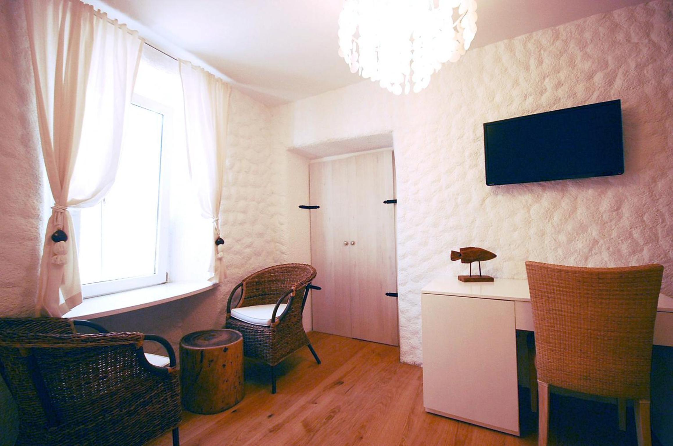 Superior Double Room - Photo 2