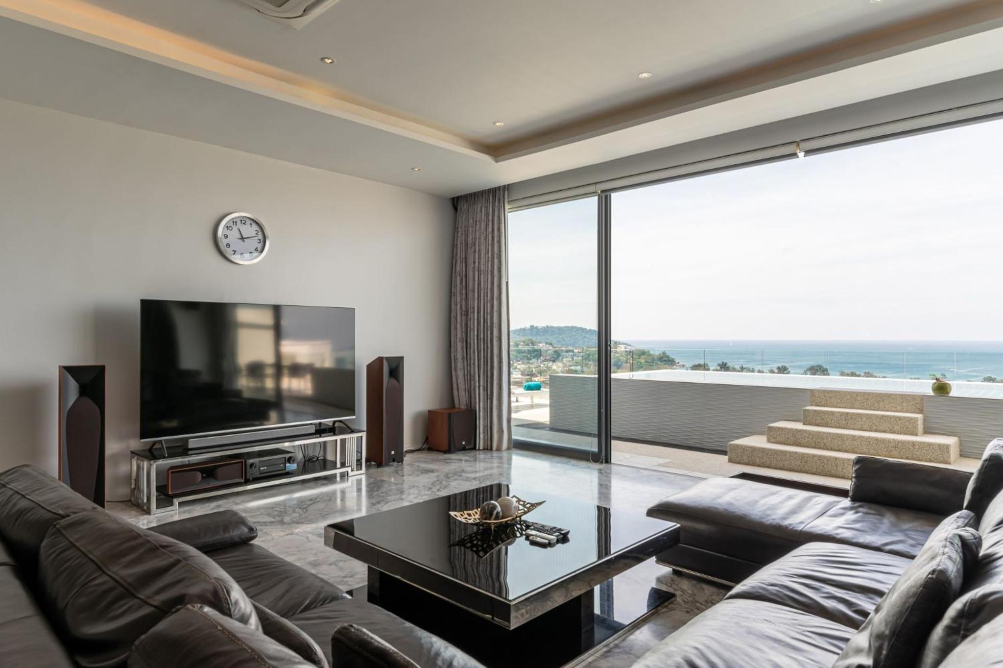 Executive Suite