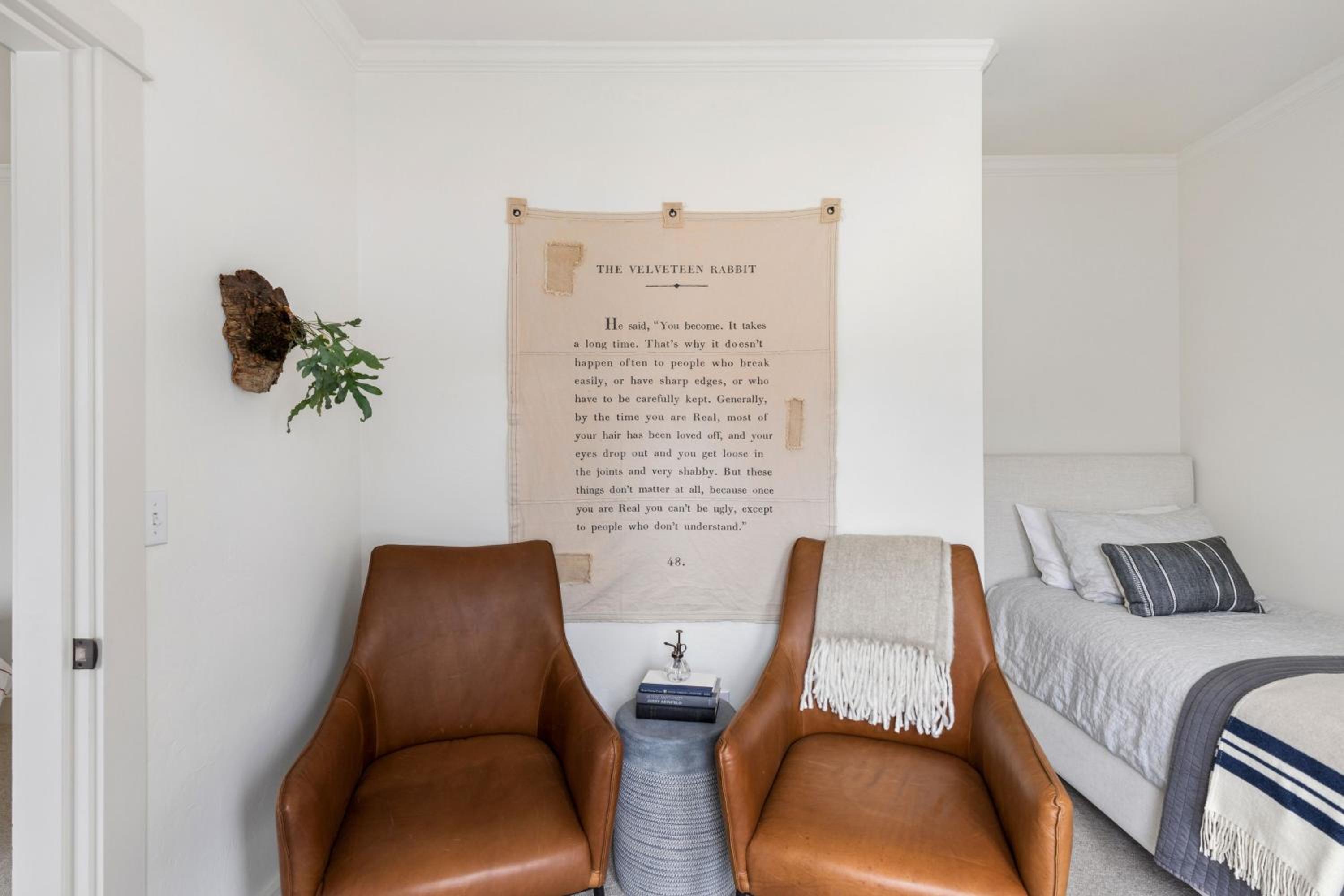 Large Double Room photo 3