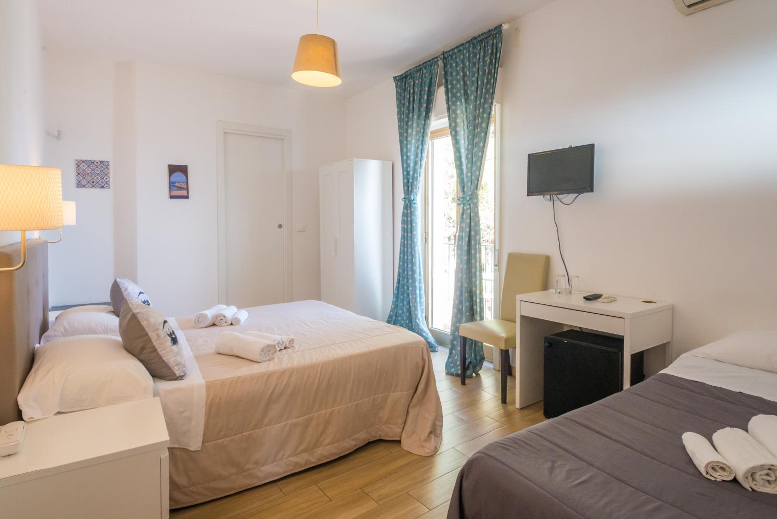 Triple Room with Sea View photo 3