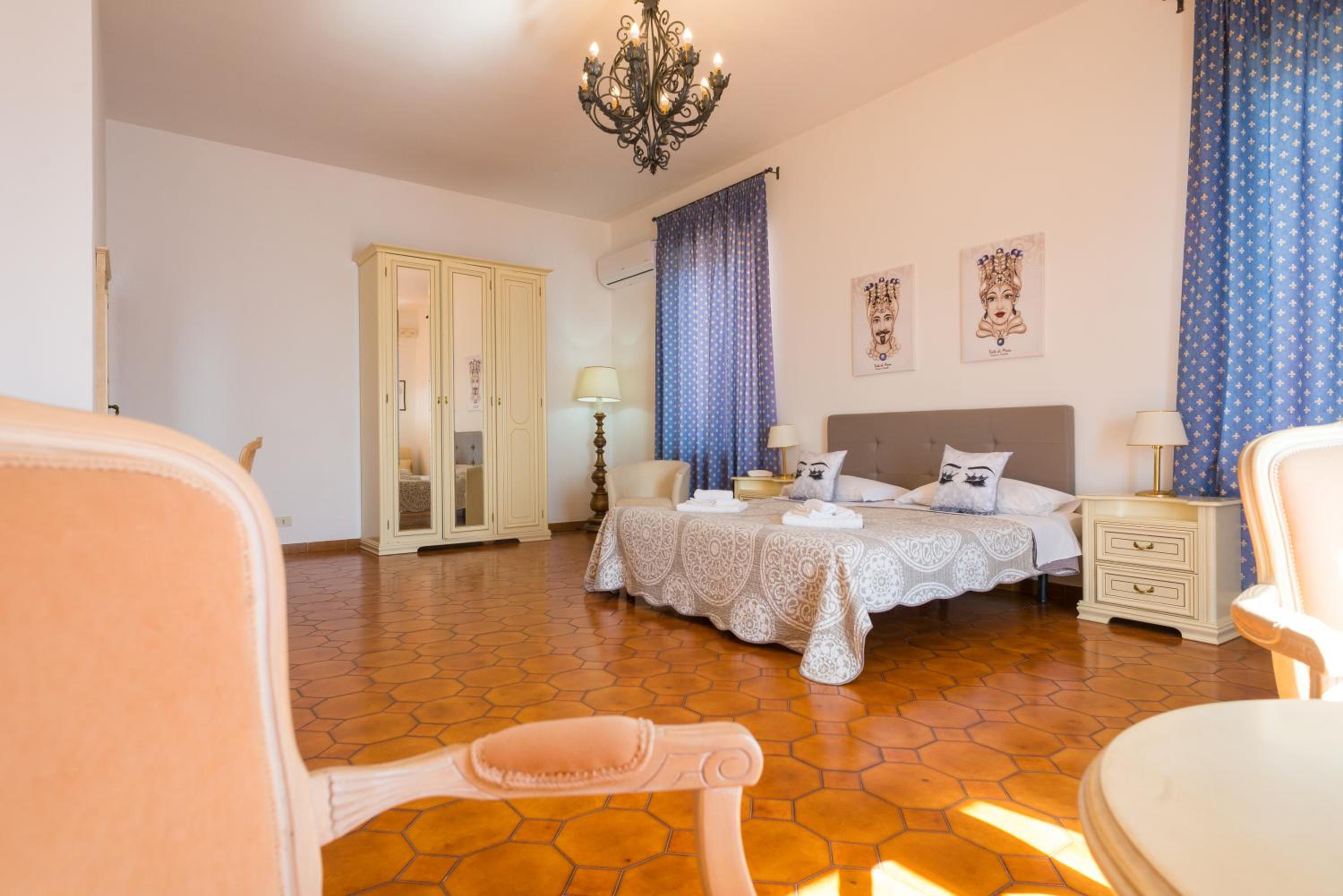 Superior Suite with Sea View