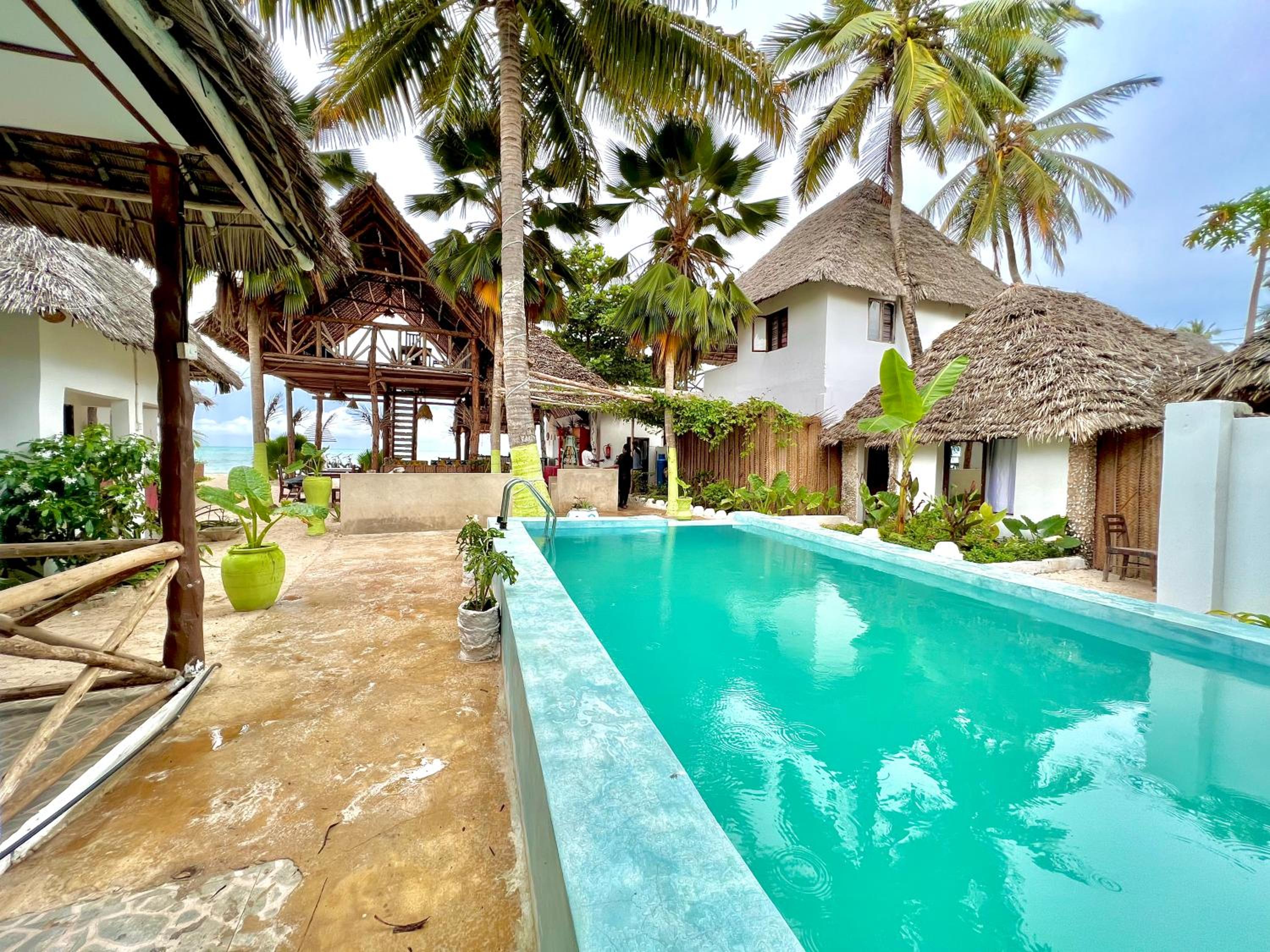 Double Room with Balcony and Garden View