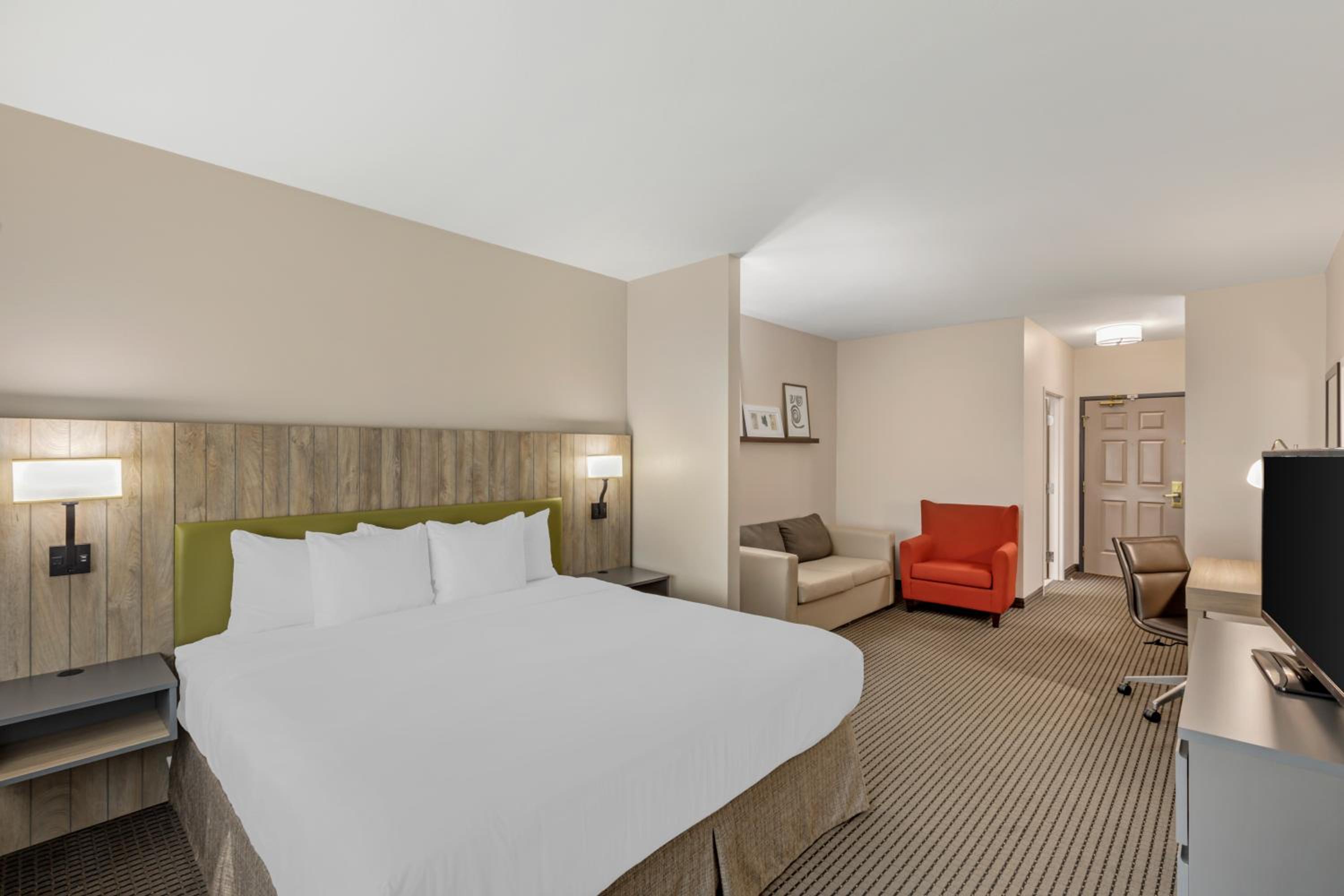 King Studio Suite - Photo 5