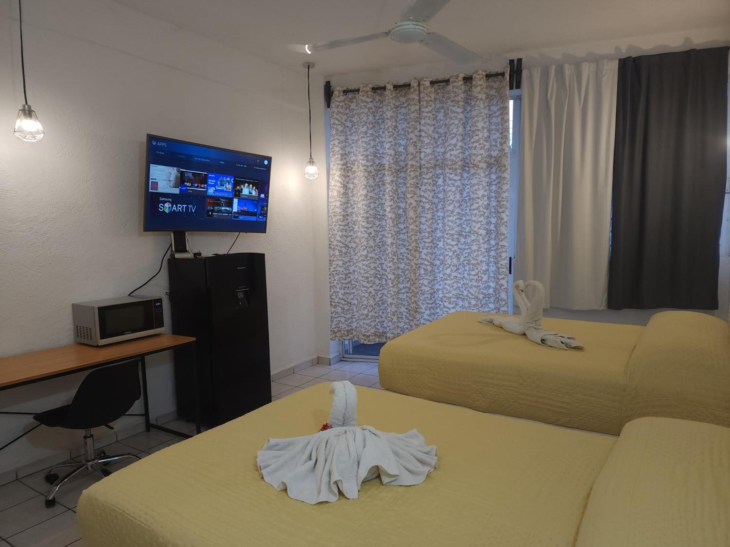One-Bedroom Apartment photo 2