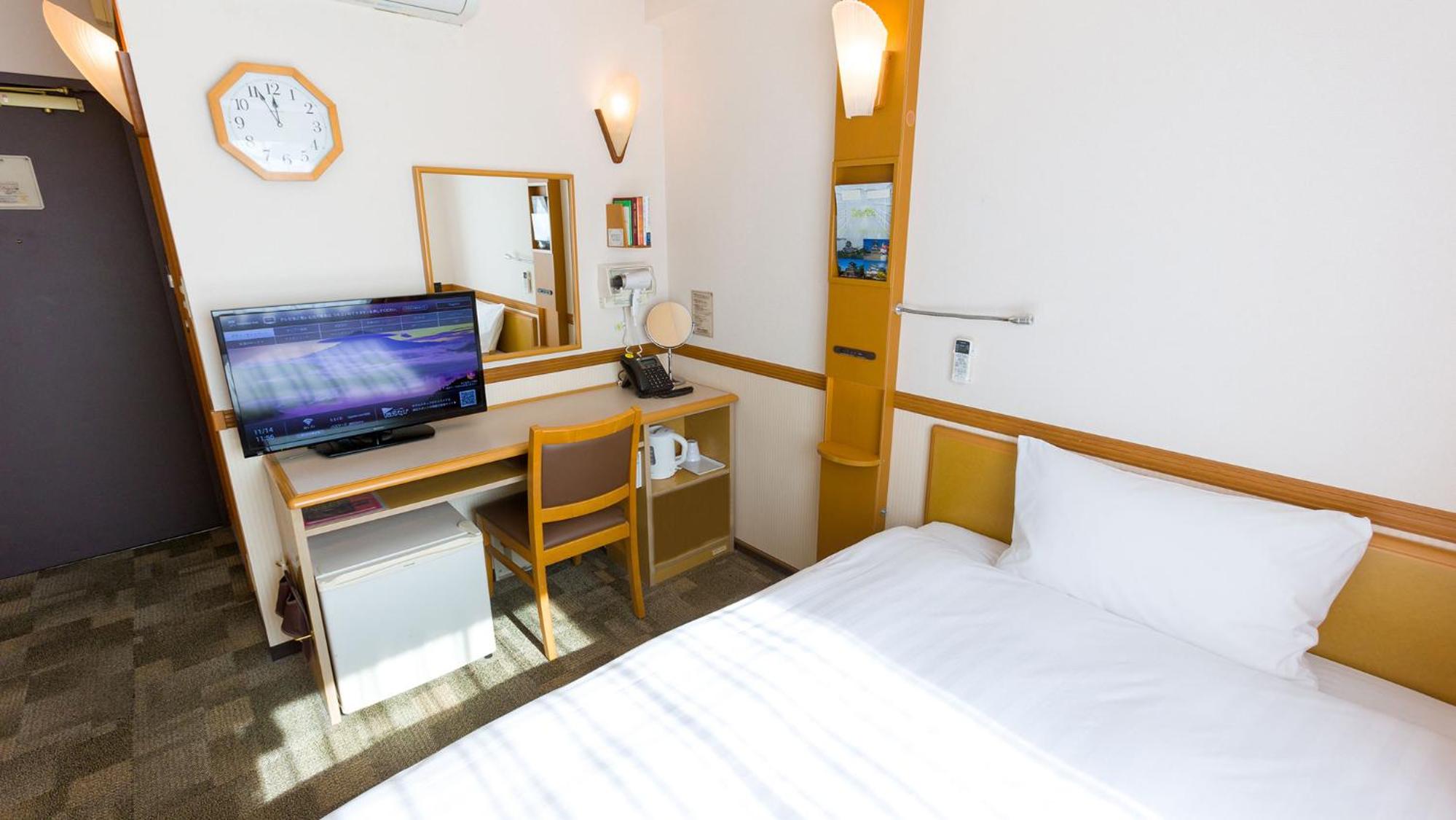 Single Room - Non-Smoking photo 3