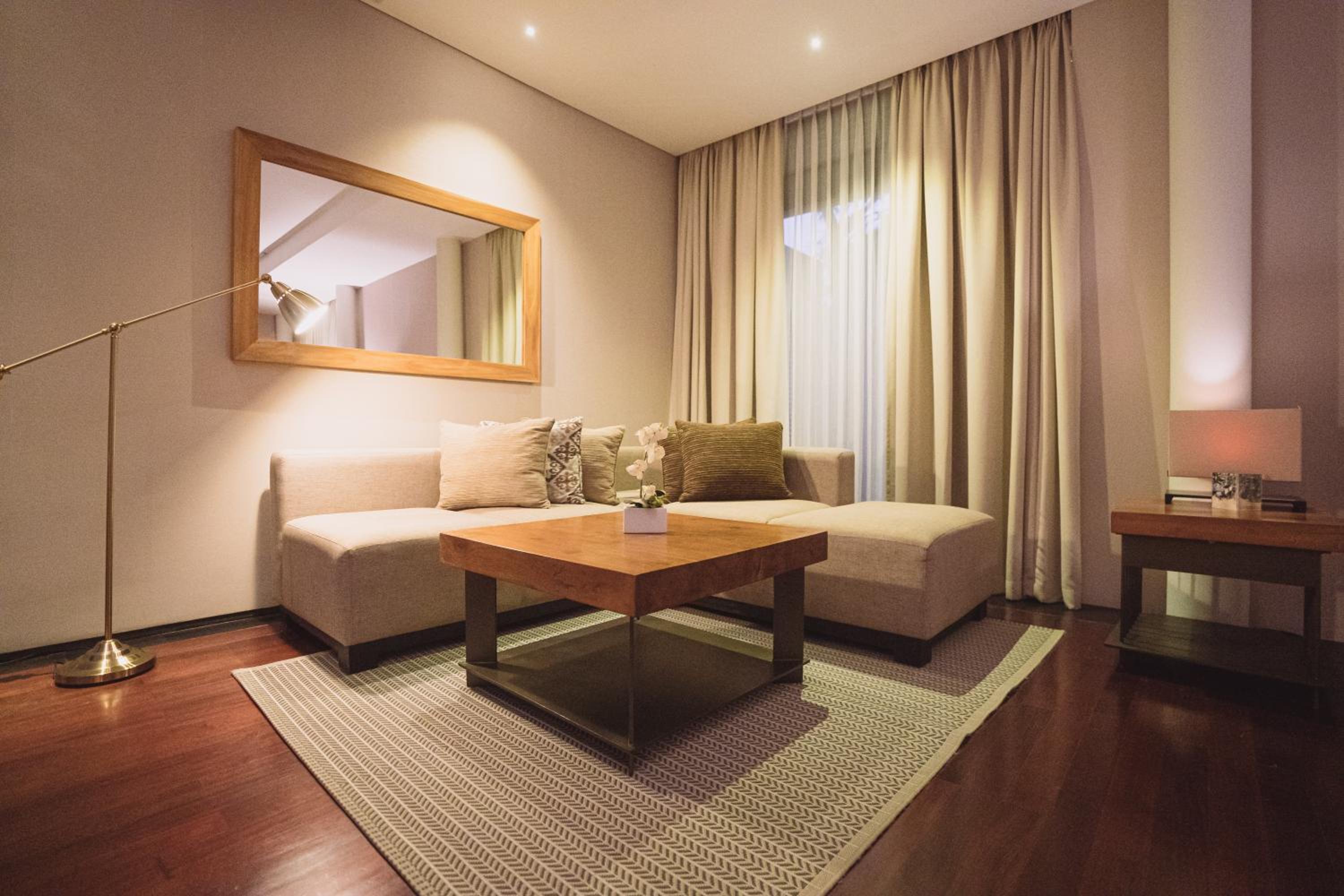 Honeymoon Package at Signature Pool Villa thumbnail 5