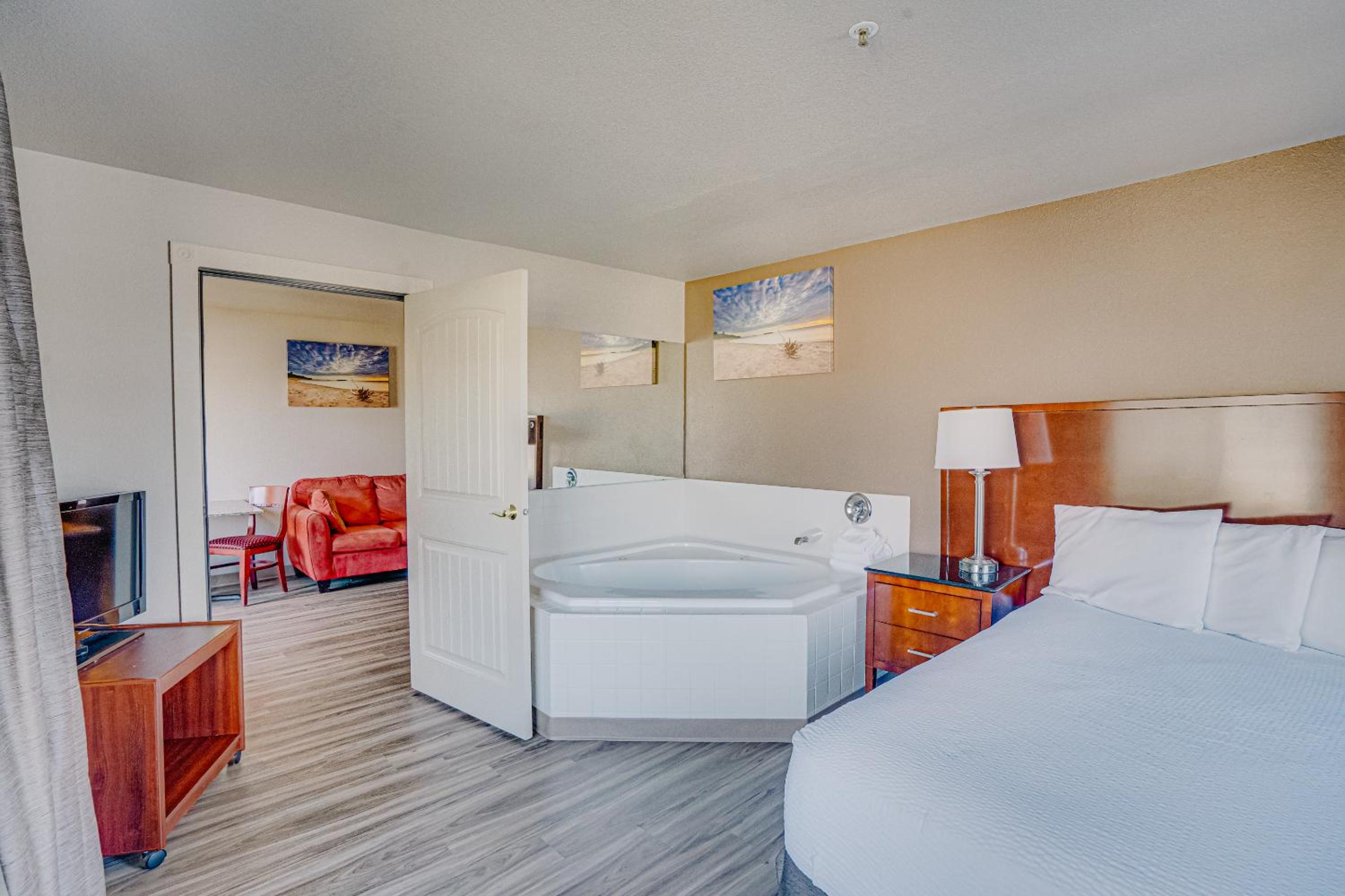 King Suite with Spa Bath photo 1