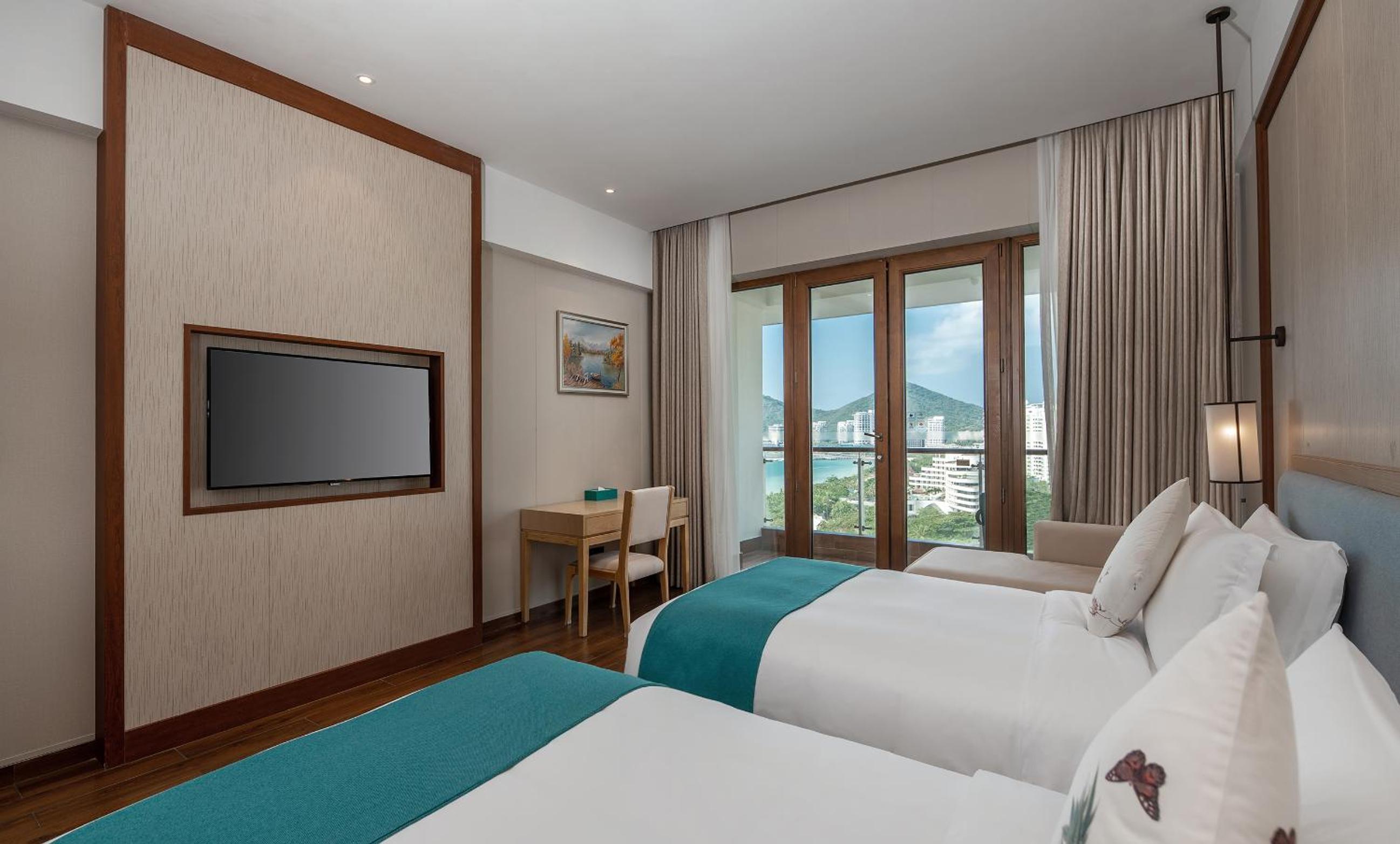 Deluxe Ocean View Room