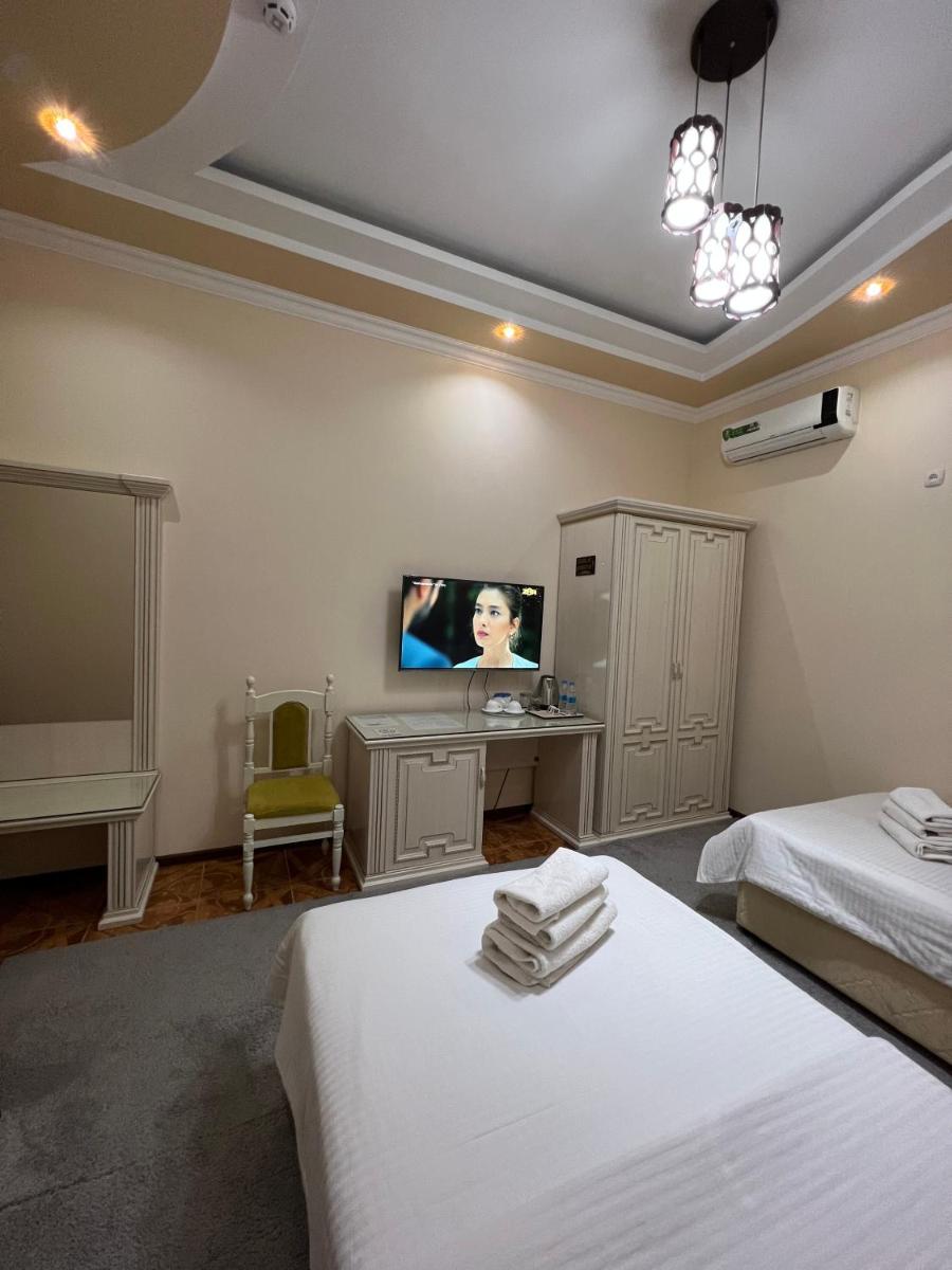 Twin Room with Bathroom