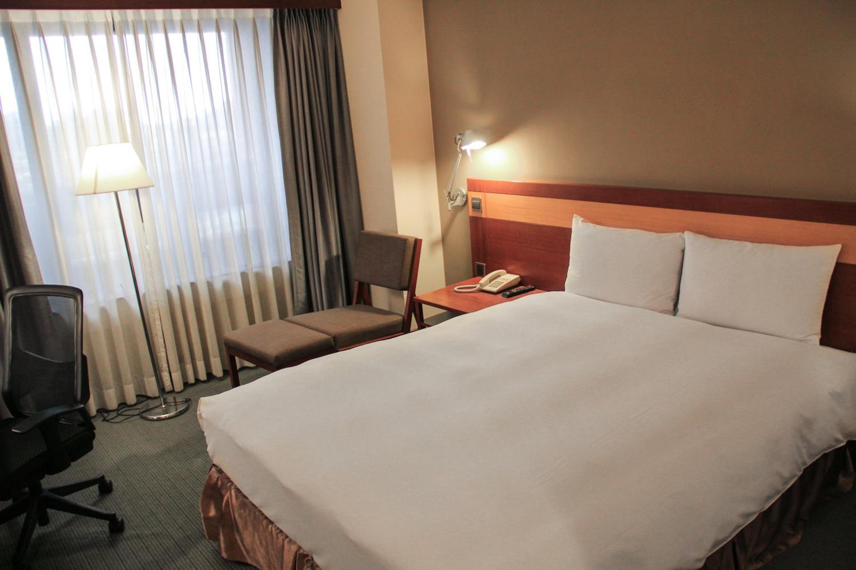 Double or Twin Room (Check-in after 20:00) photo 2