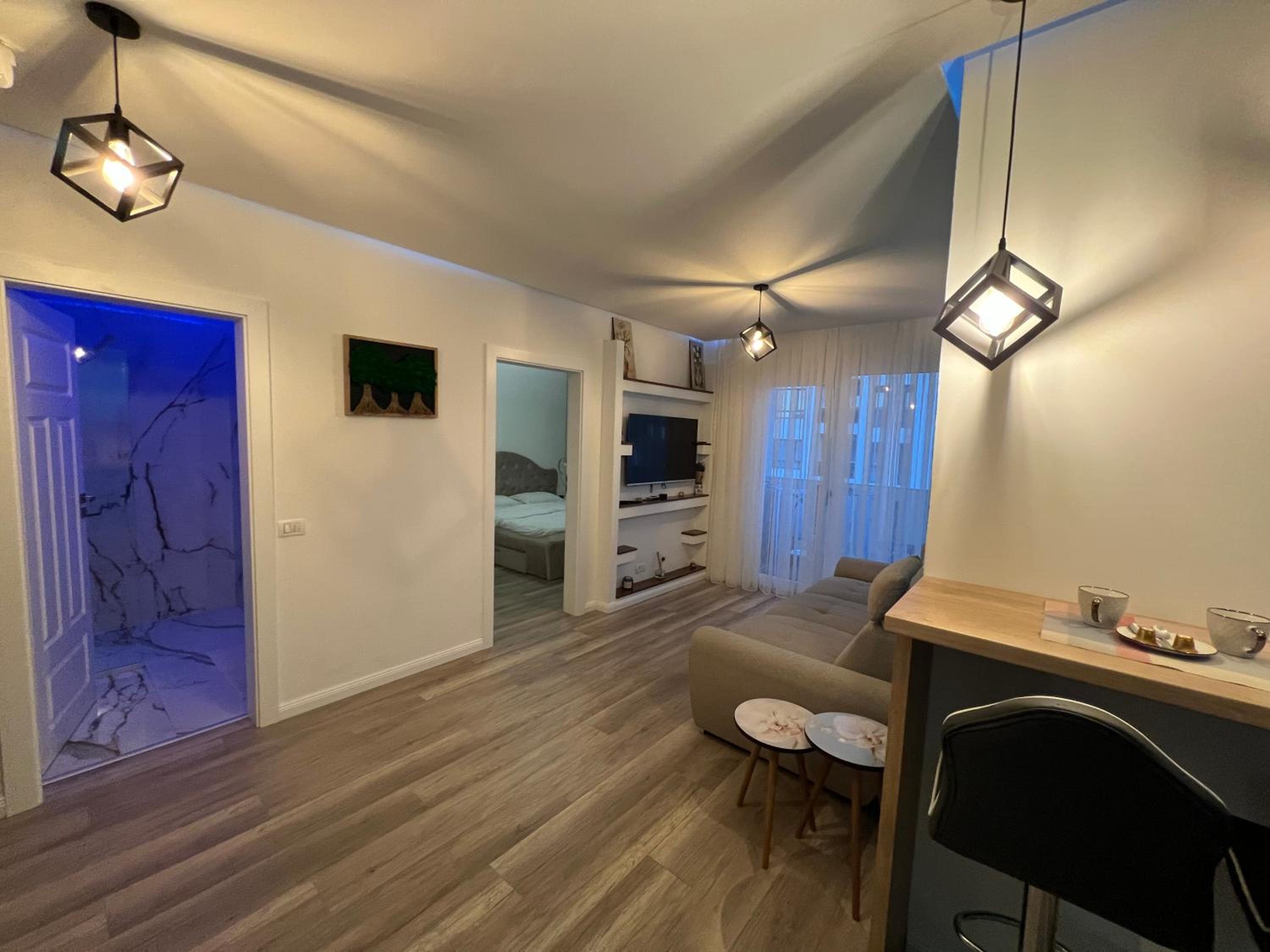 One-Bedroom Apartment - Photo 28