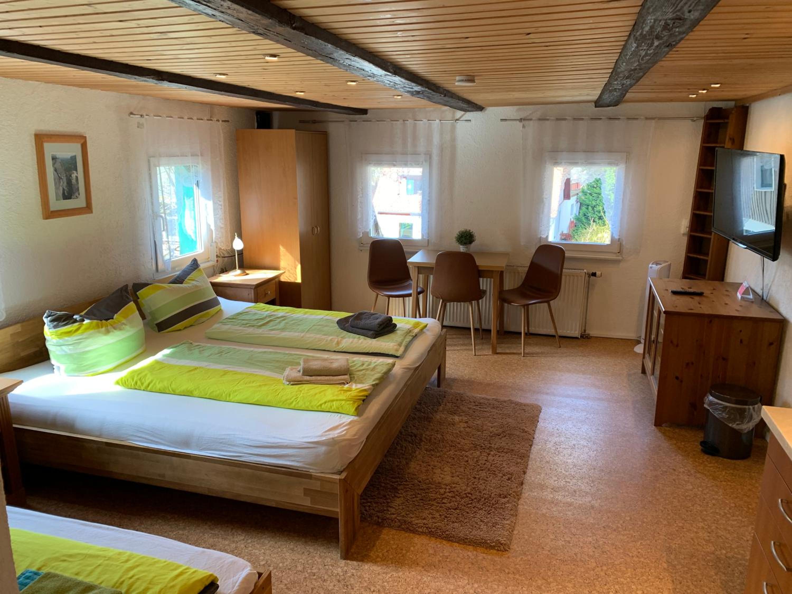 Comfort Triple Room with Shower