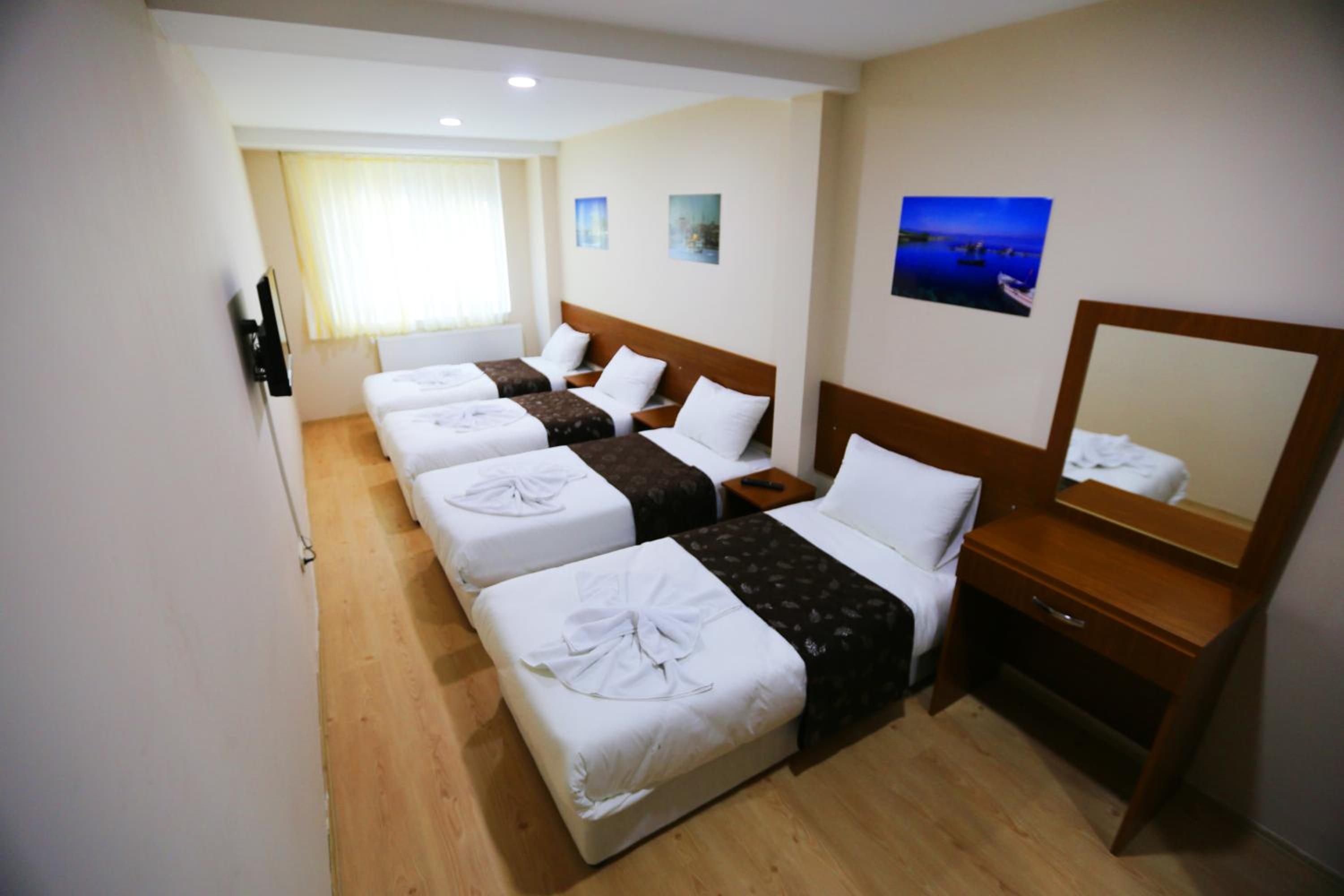Two-Bedroom Apartment (5 Adults) photo 1
